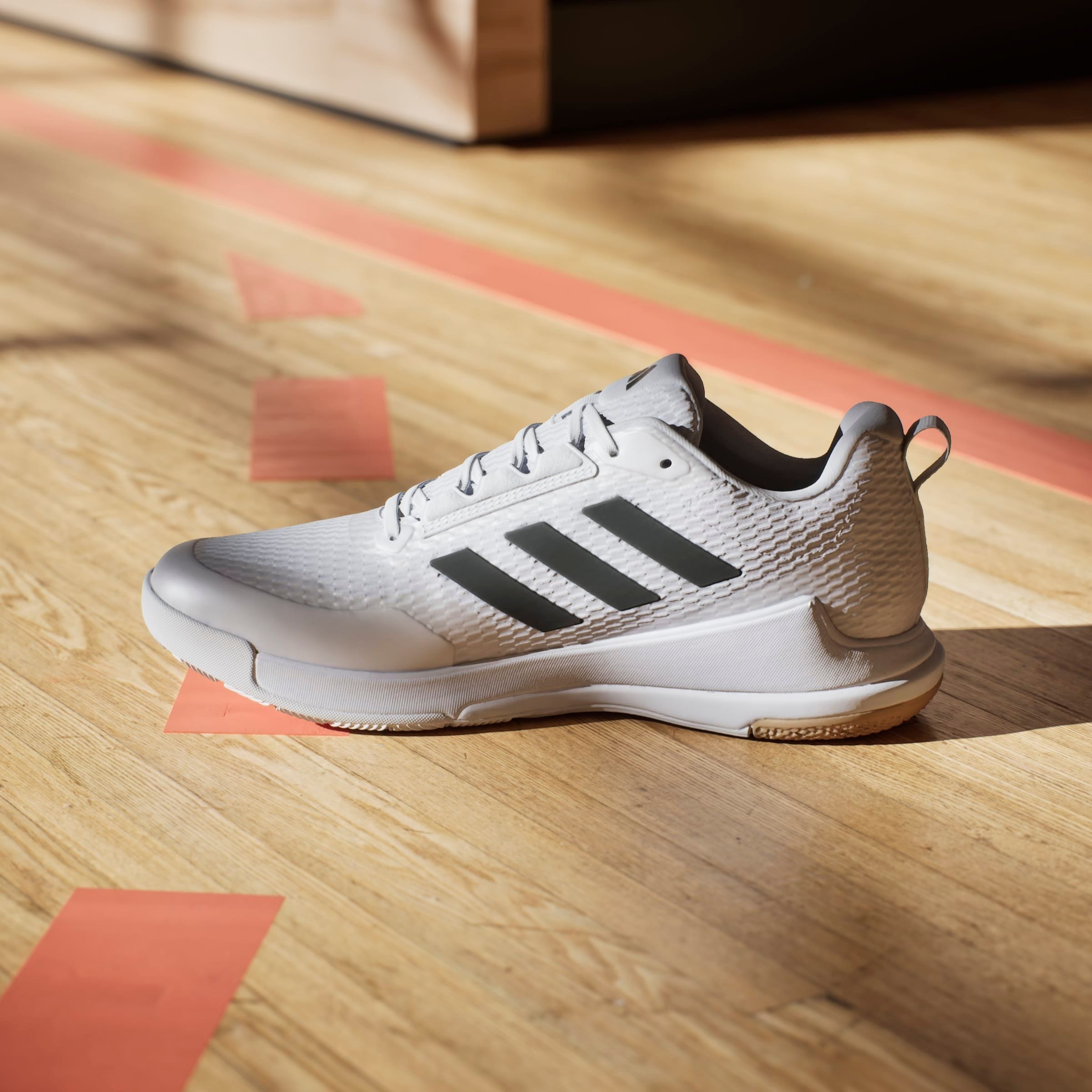 adidas Performance Hallenschuh »NOVAFLIGHT 2 INDOOR«, besonders geeignet für Volleyball