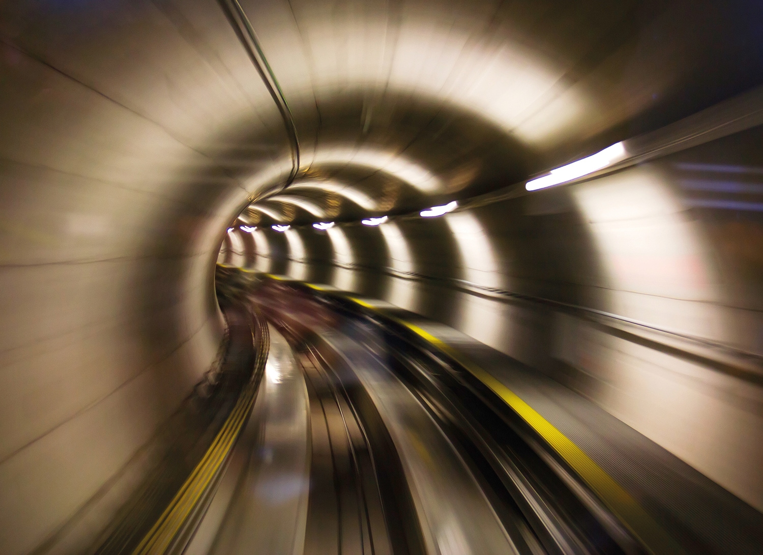 Papermoon Fototapete "Underground Tunnel" glatt