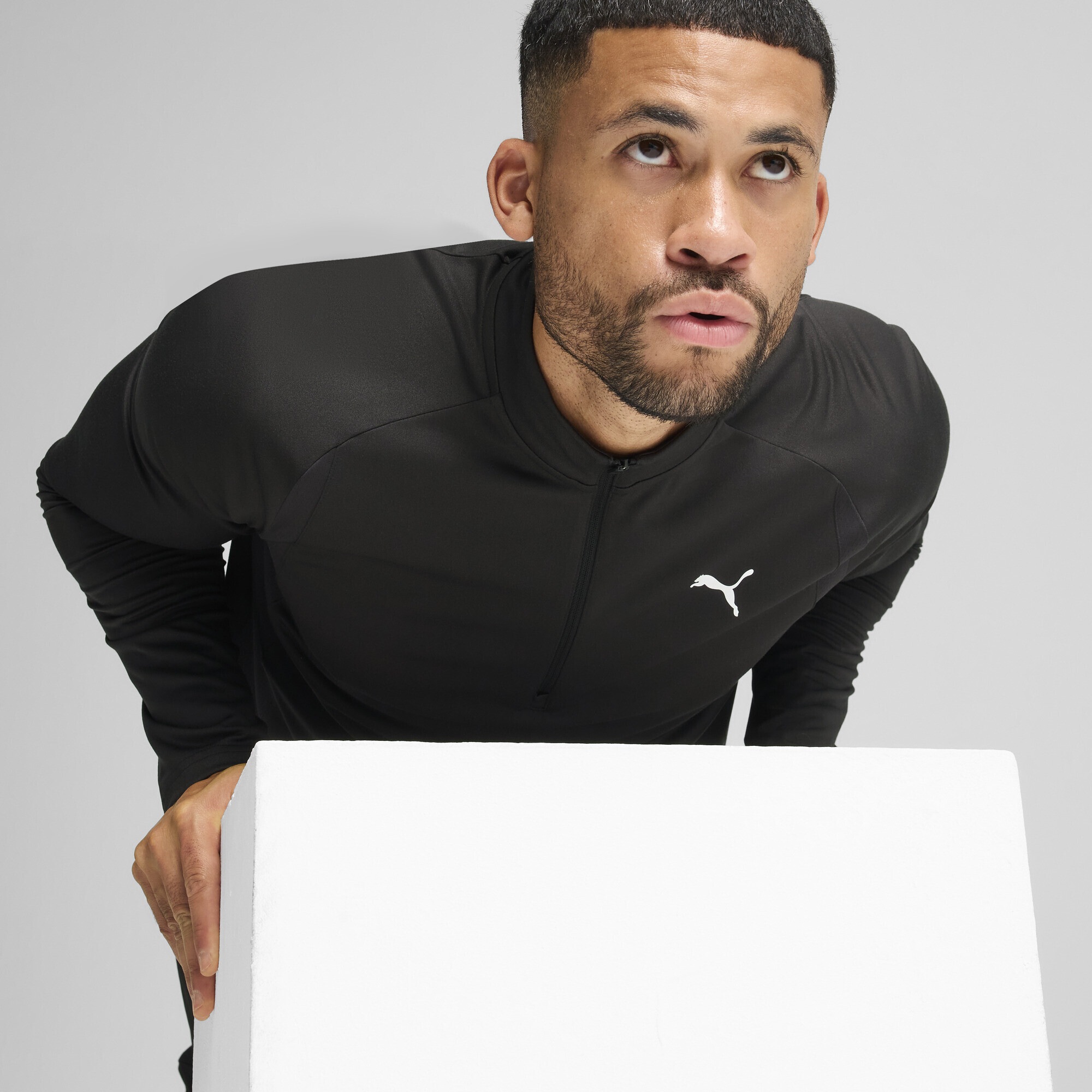 PUMA Trainingsshirt »TAD TECH Oberteil mit viertellangem Reißverschluss im«