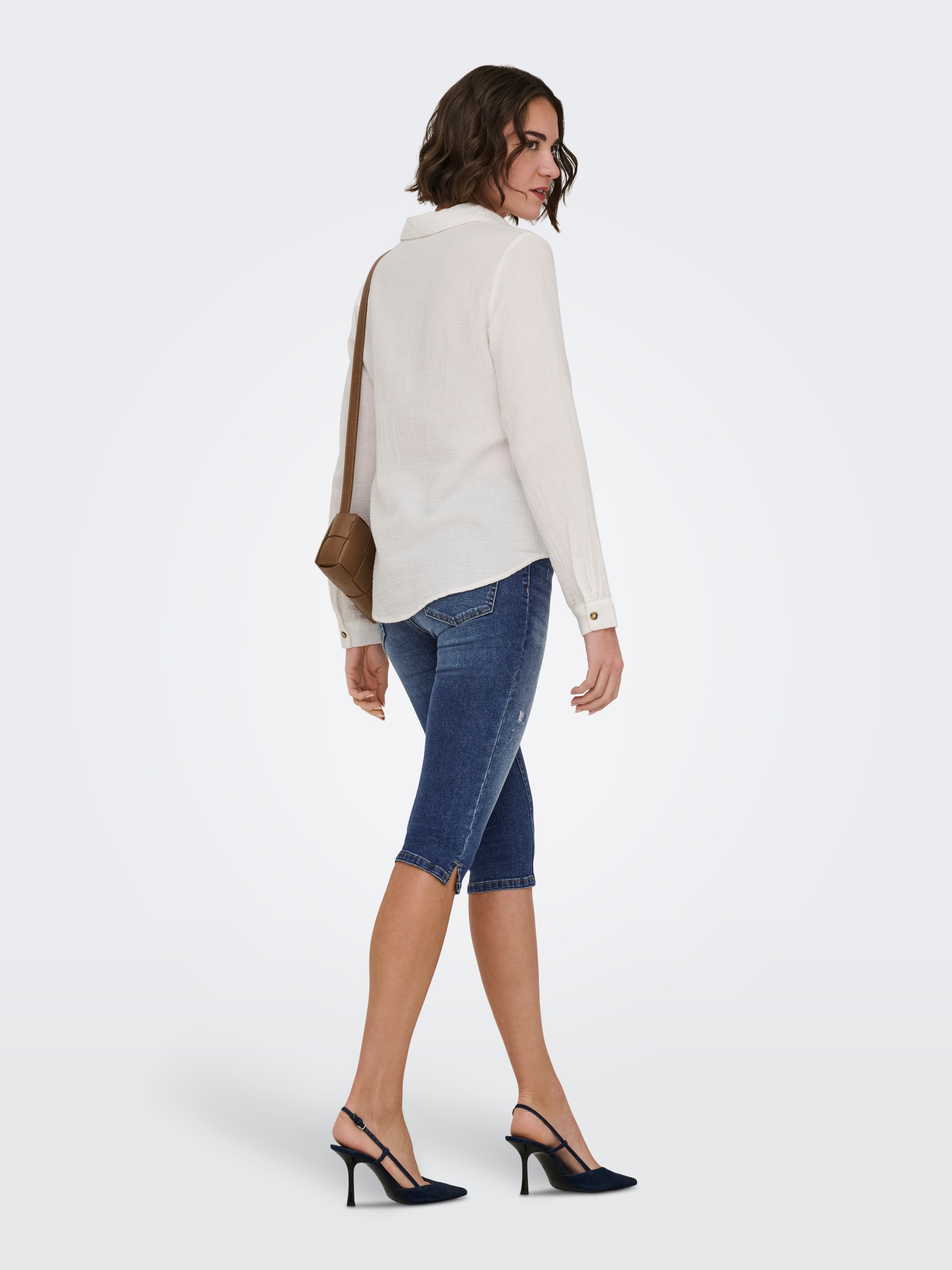 ONLY Caprijeans »ONLWAUW MID CAPRI SLIT DES DNM BOX« Materialmix, mit Destroyed Effekt