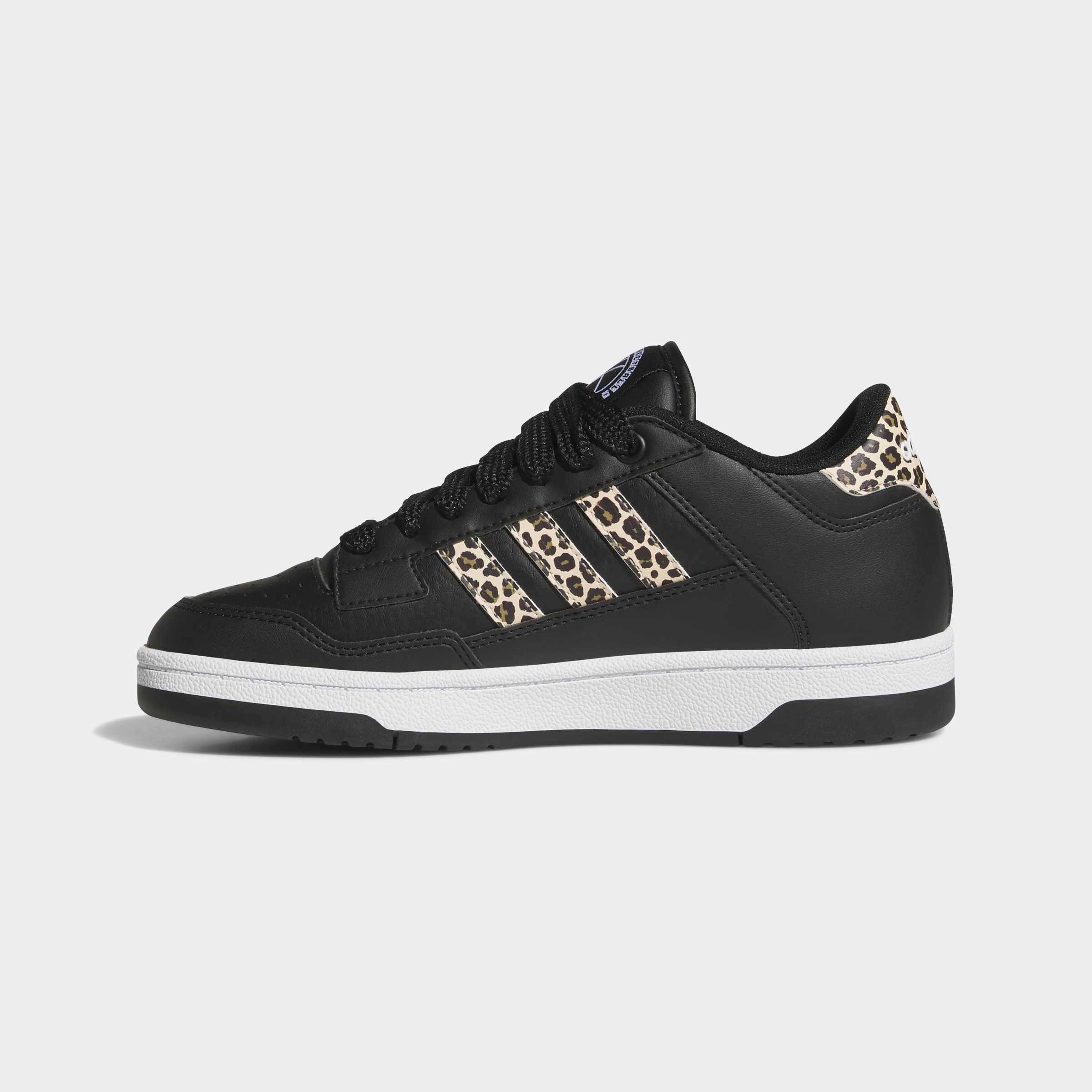 adidas Sportswear Sneaker »RAPID COURT LOW W«  mit Leo Muster