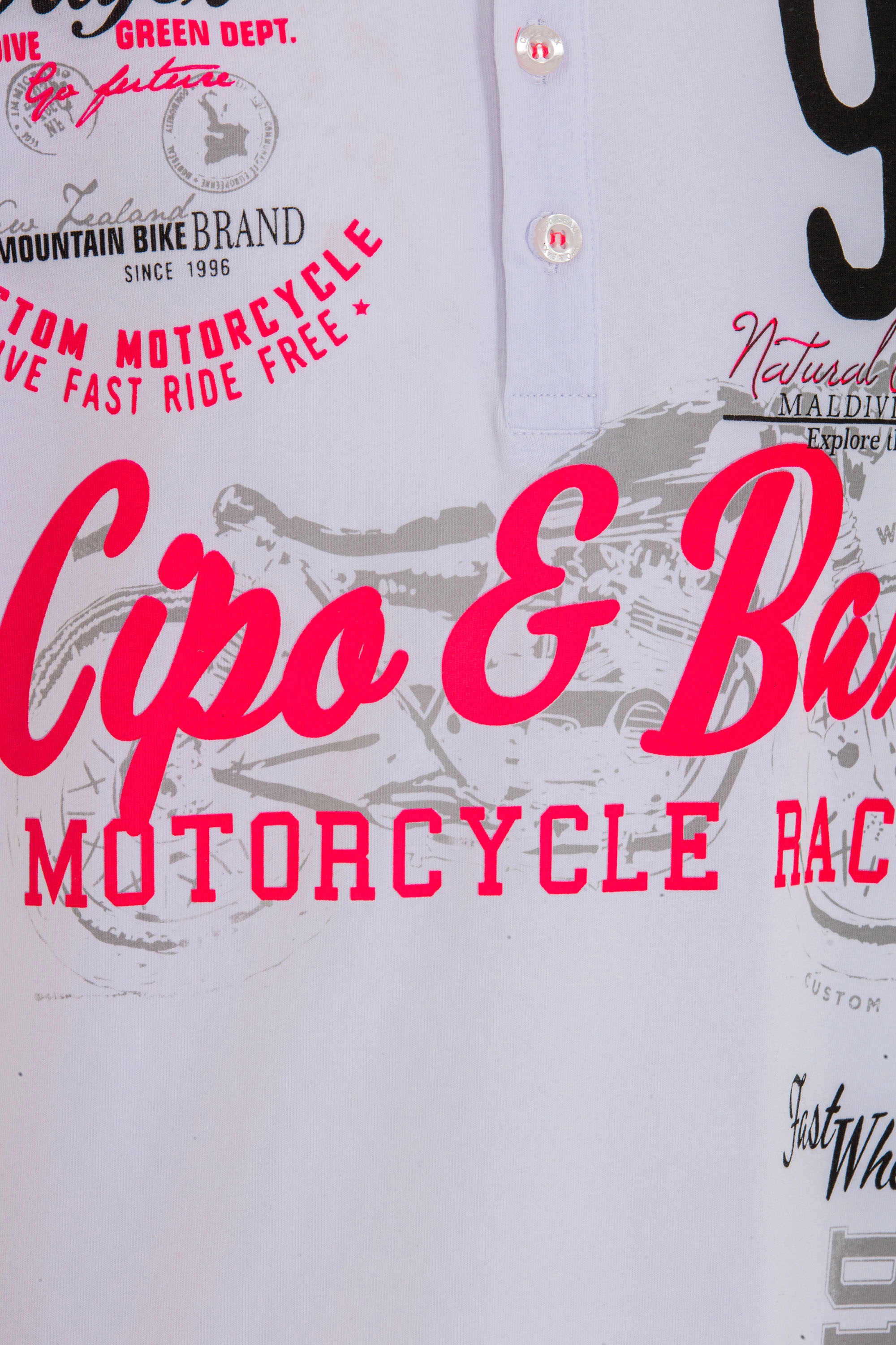 Cipo & Baxx Poloshirt, mit trendigen Motorsport-Prints