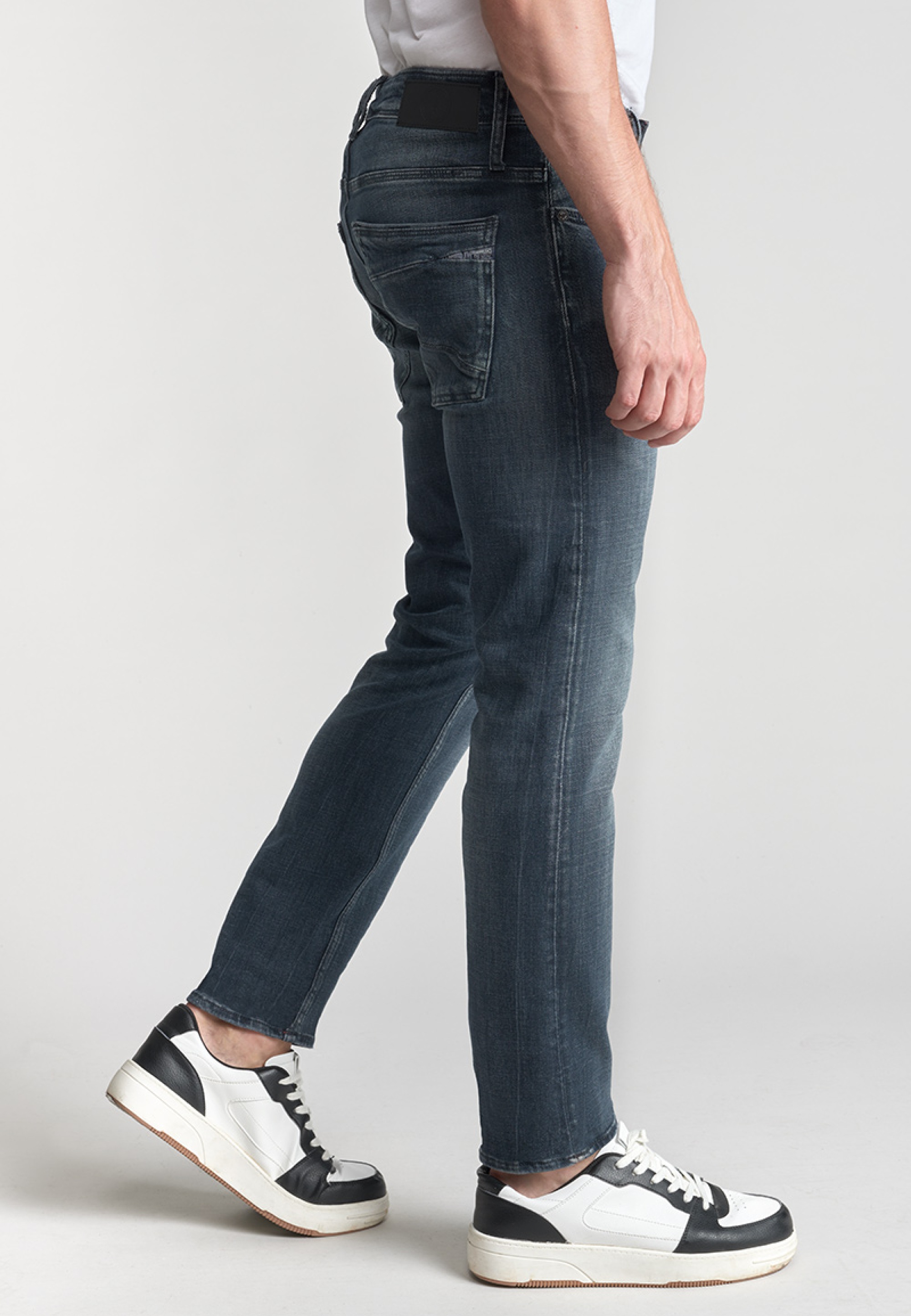 Le Temps Des Cerises Bequeme Jeans »700/11«, mit bequemem Regular Fit-Schnitt