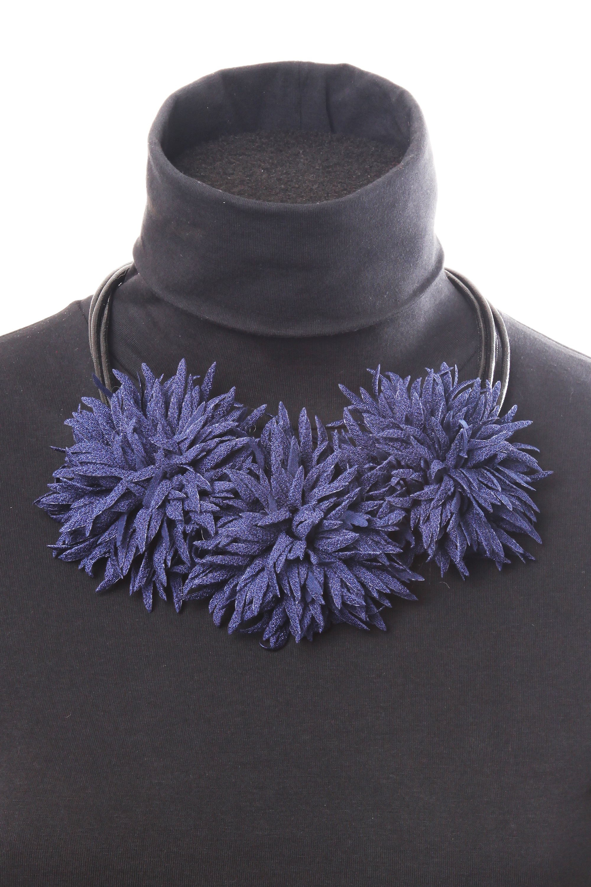 COLLEZIONE ALESSANDRO Statementkette »Flower«, mit großen Chrysanthemen Blüten