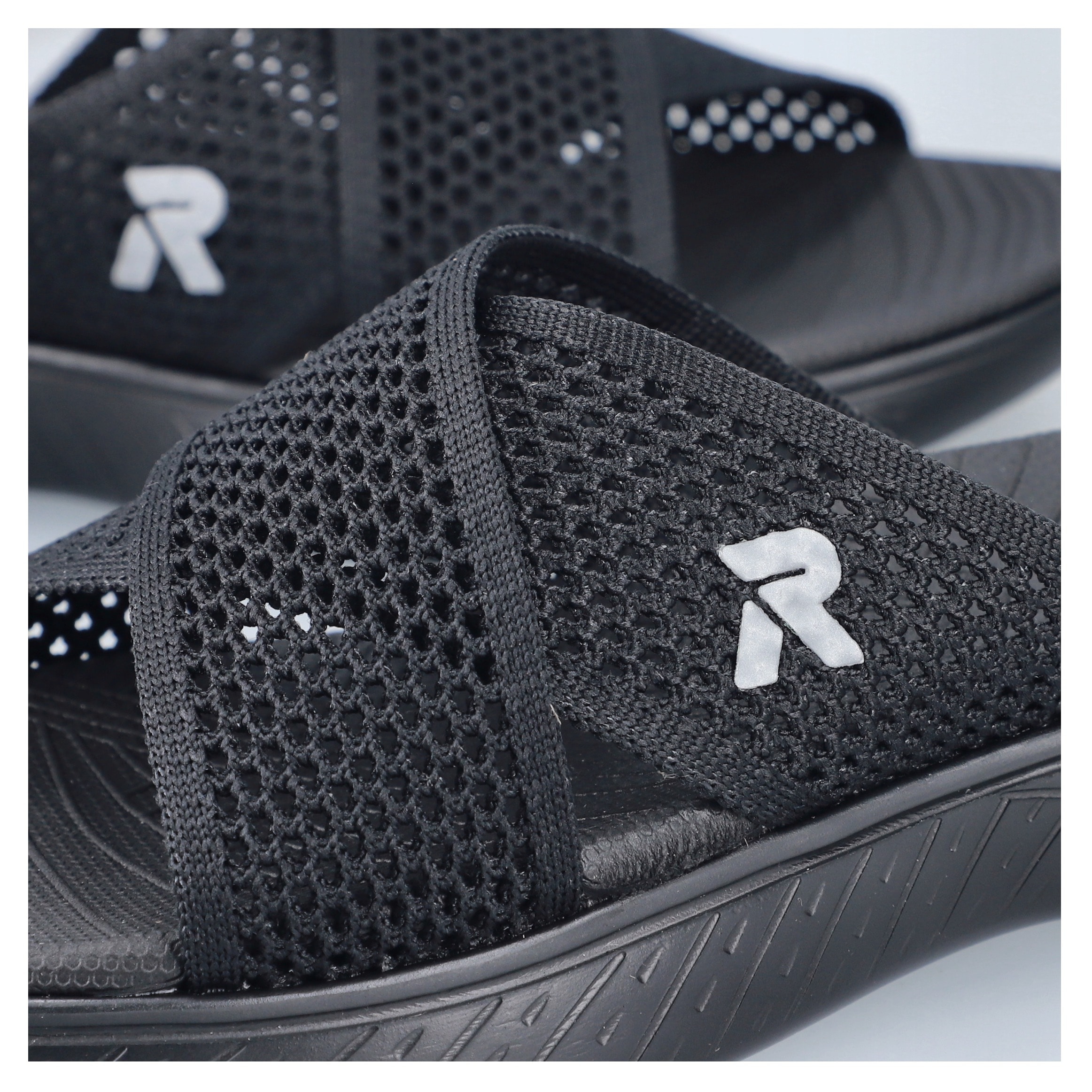 RIEKER Sport Pantolette »Ballina«, Badeschuh, Sommerschuh, Strandschuh, Urlaubschuh zum Schlupfen