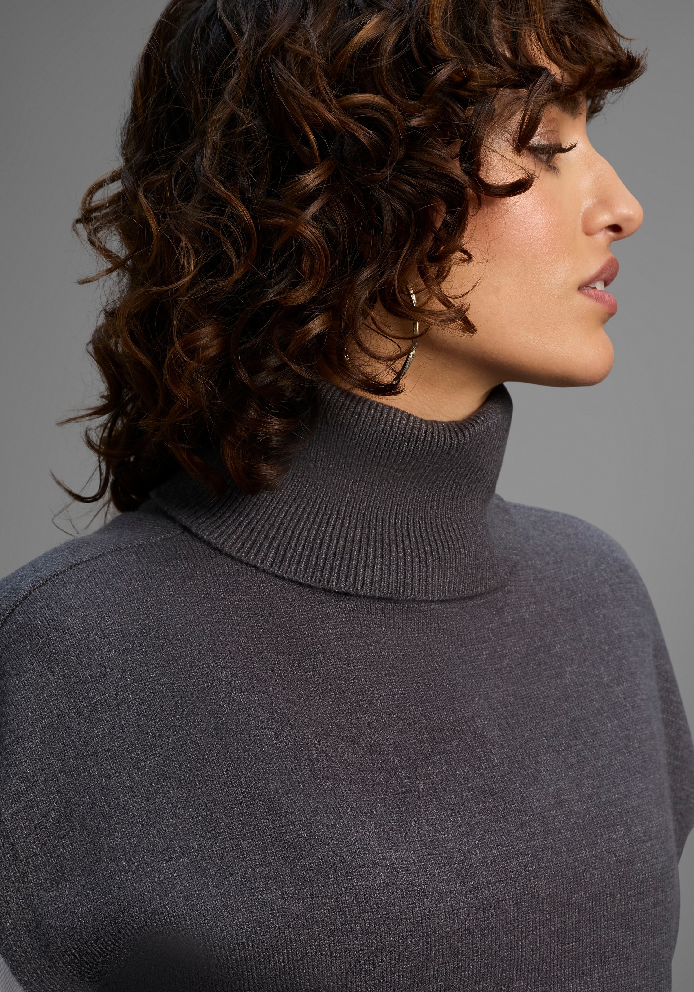 Thumbnail - Laura Scott Pullunder softer Übergangsstrick mit Rollkragen - NEUE KOLLEKTION