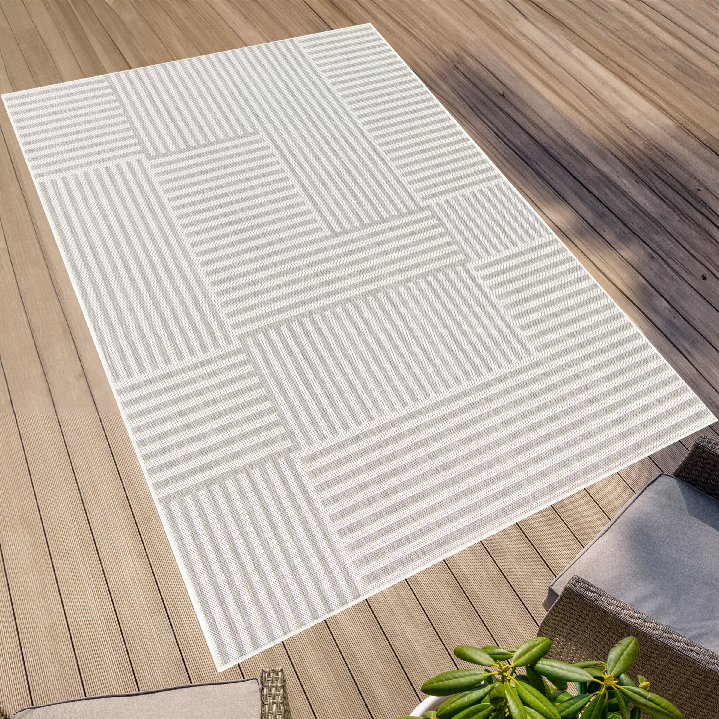 Primaflor-Ideen in Textil Teppich »Outdoorteppich RENEW - Stripes, Made in Belgium«, rechteckig, 4 mm Höhe, Flachgewebe, geometrisches Muster, In- und Outdoor geeignet
