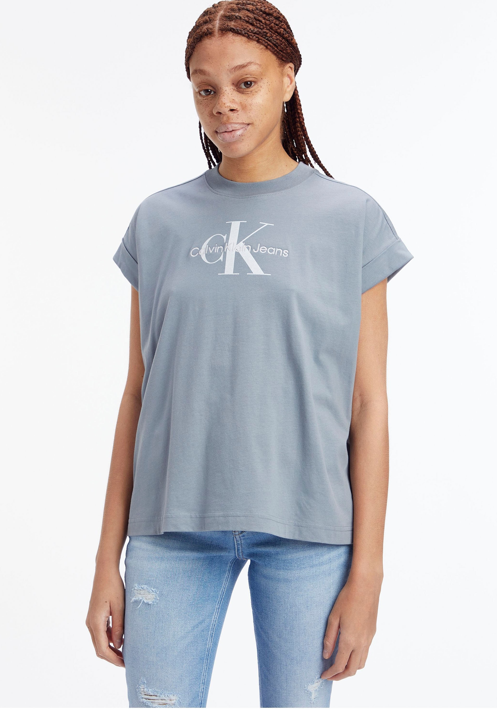 Calvin Klein Jeans Ärmeln mit für T-Shirt, kaufen den BAUR | an Umschlagbund breitem