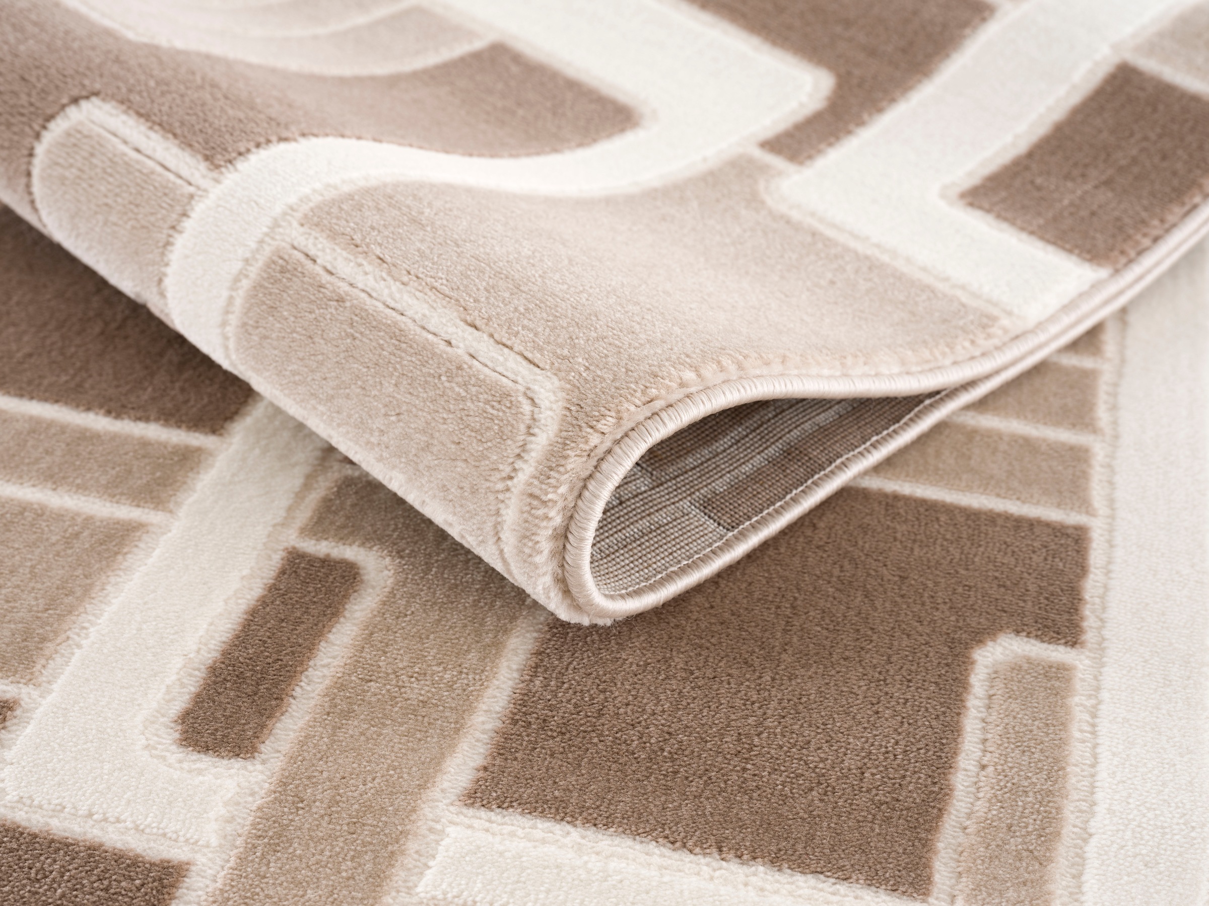 Home affaire Läufer »Anesa«, rechteckig, 12 mm Höhe, mit handgearbeitetem Konturenschnitt, flacher Teppich-Läufer, geometrisches Muster, Kurzflor, Weich, Pflegeleicht, ideale Teppiche für Wohnzimmer, Schlafzimmer, Esszimmer, Diele/Flur