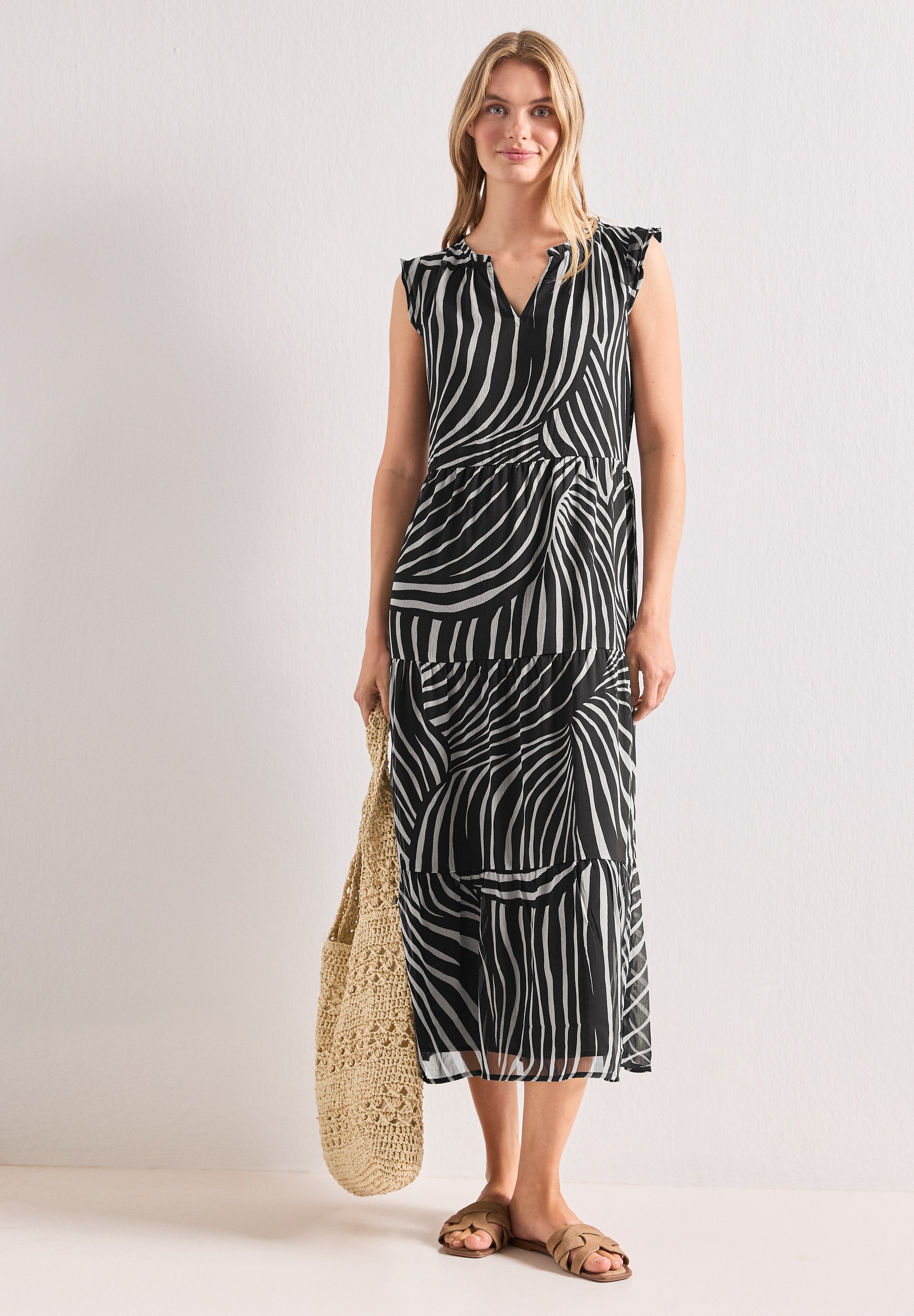 STREET ONE Maxikleid Ohne Taschen mit allover Print