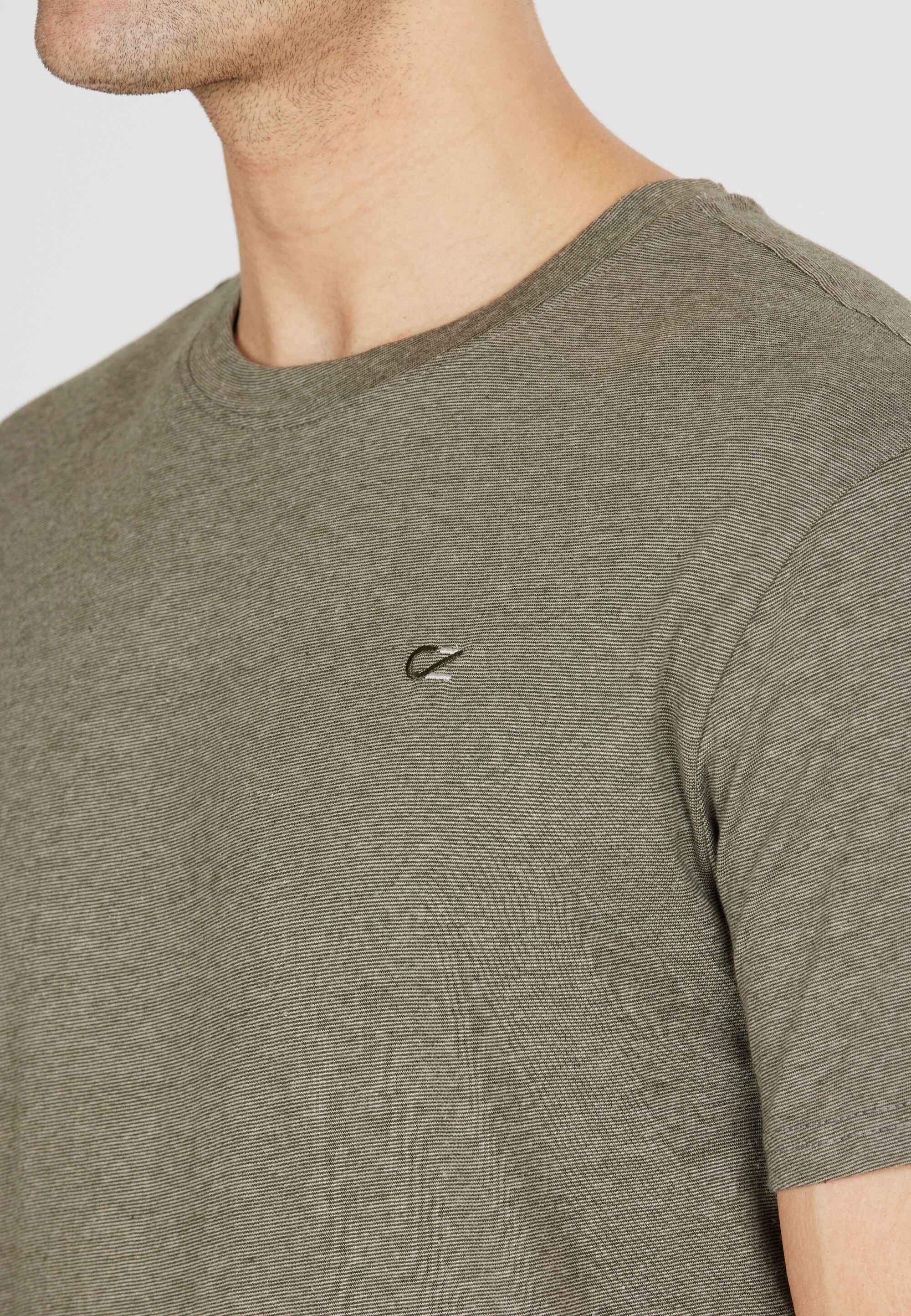 CRUZ Funktionsshirt »Hamill«, in schlichtem Design