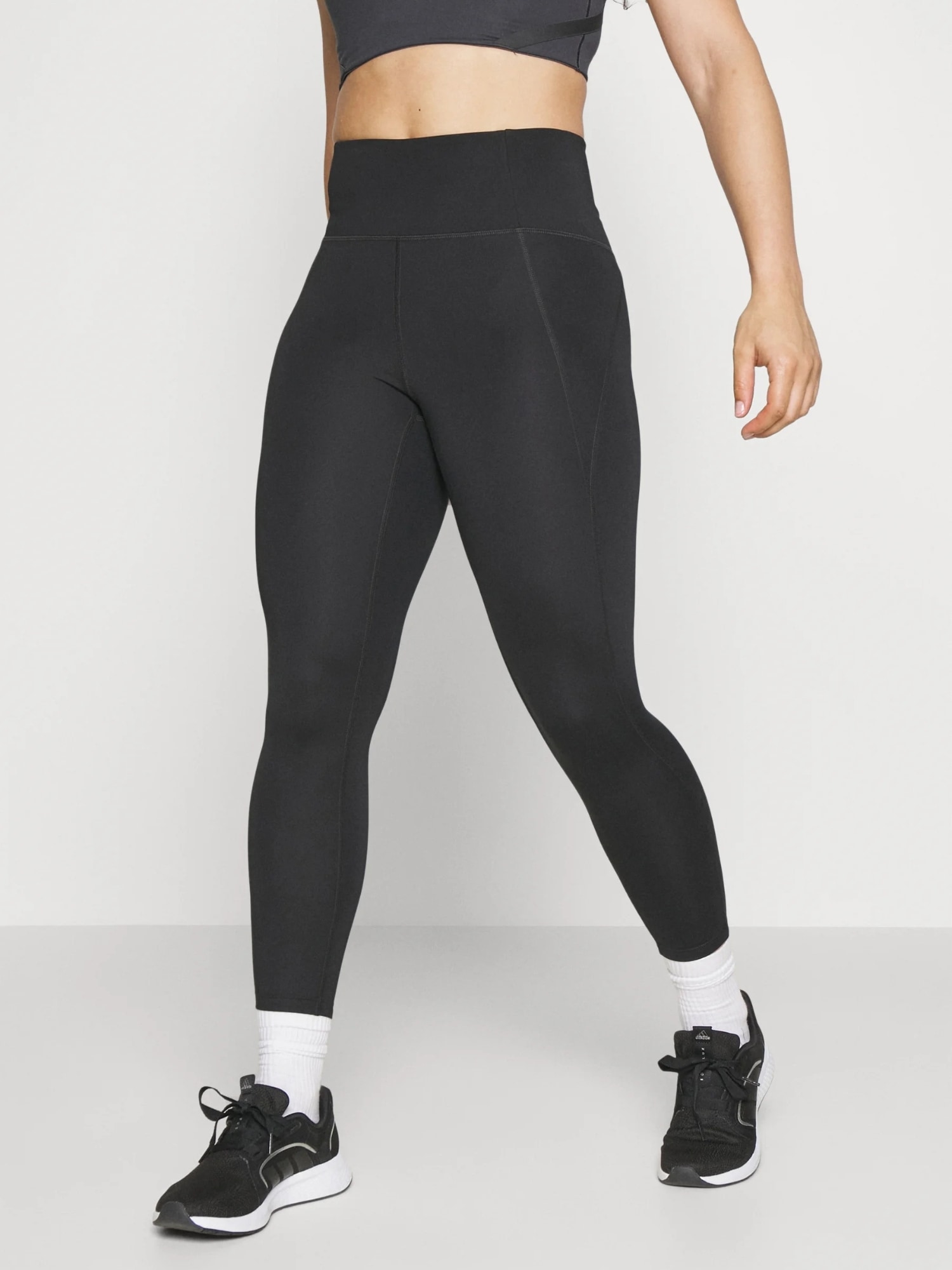 GIRLFRIEND COLLECTIVE Chinohose »Girlfriend Collective Trouser Compressive«