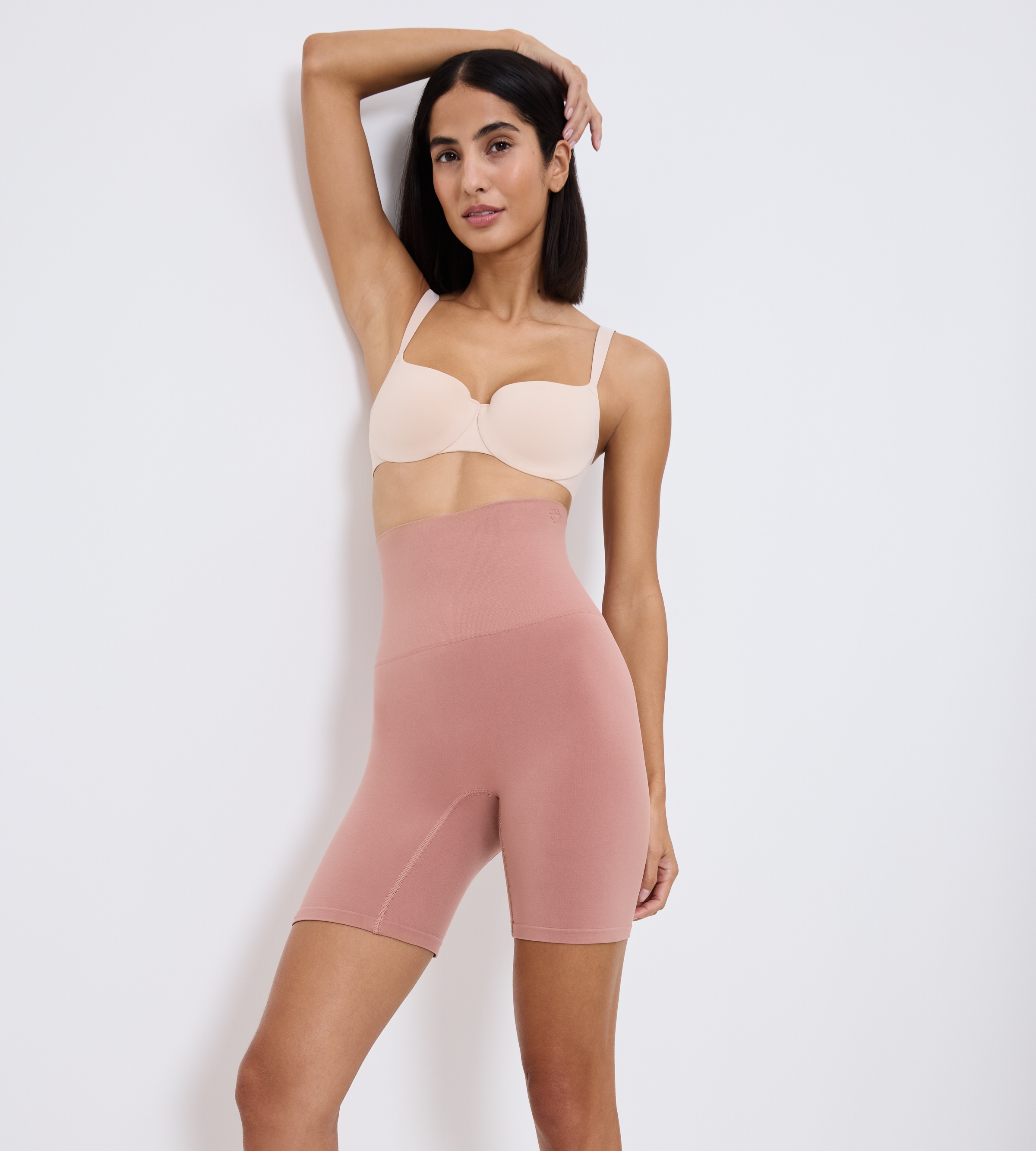 Triumph Panty »Soft Sculpt«, nahtlos, formend, hohe Abdeckung, mittlerer Halt, Bandeau-Strickbund