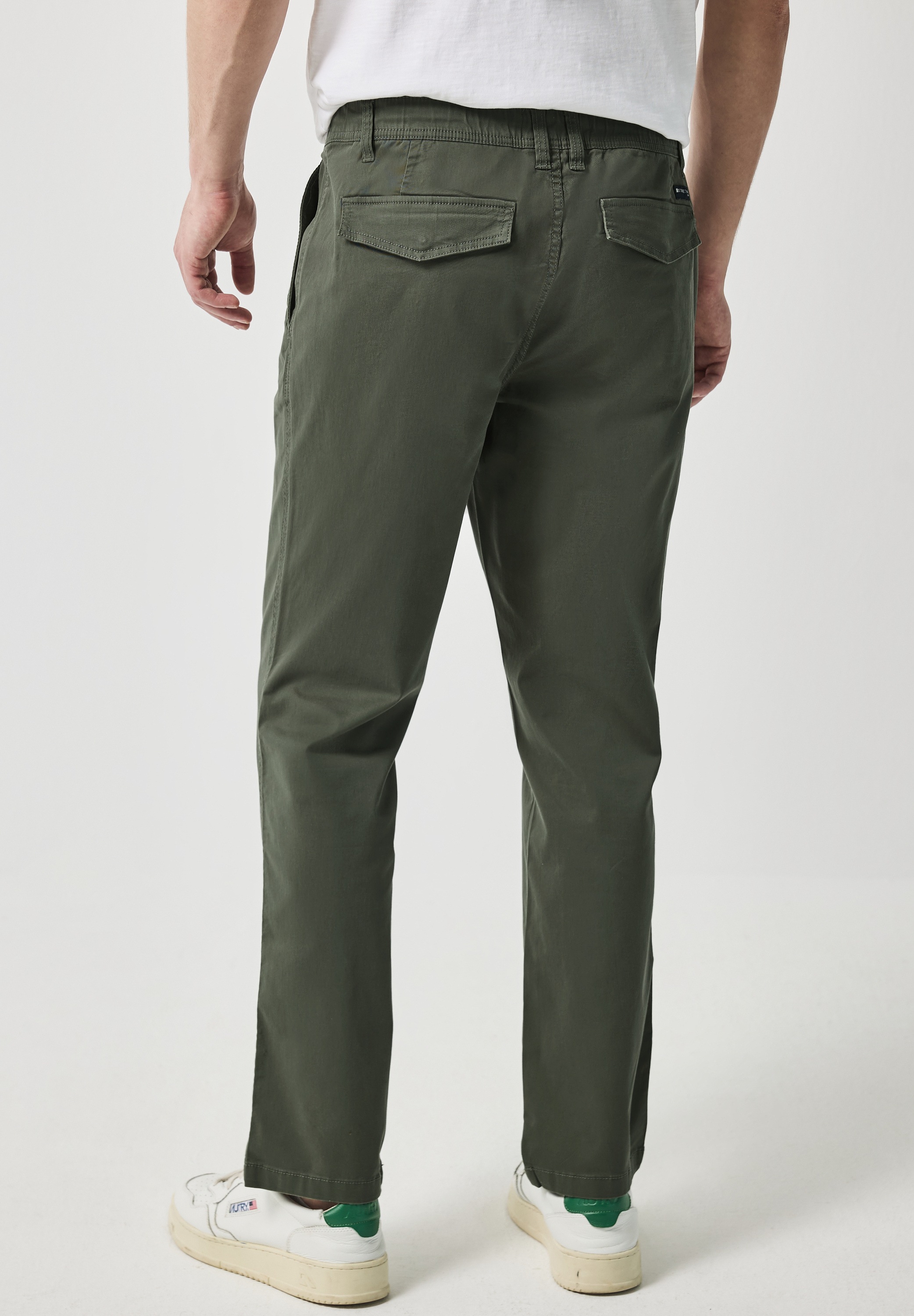 STREET ONE MEN Chinohose  mit seitlichen Einschubtaschen