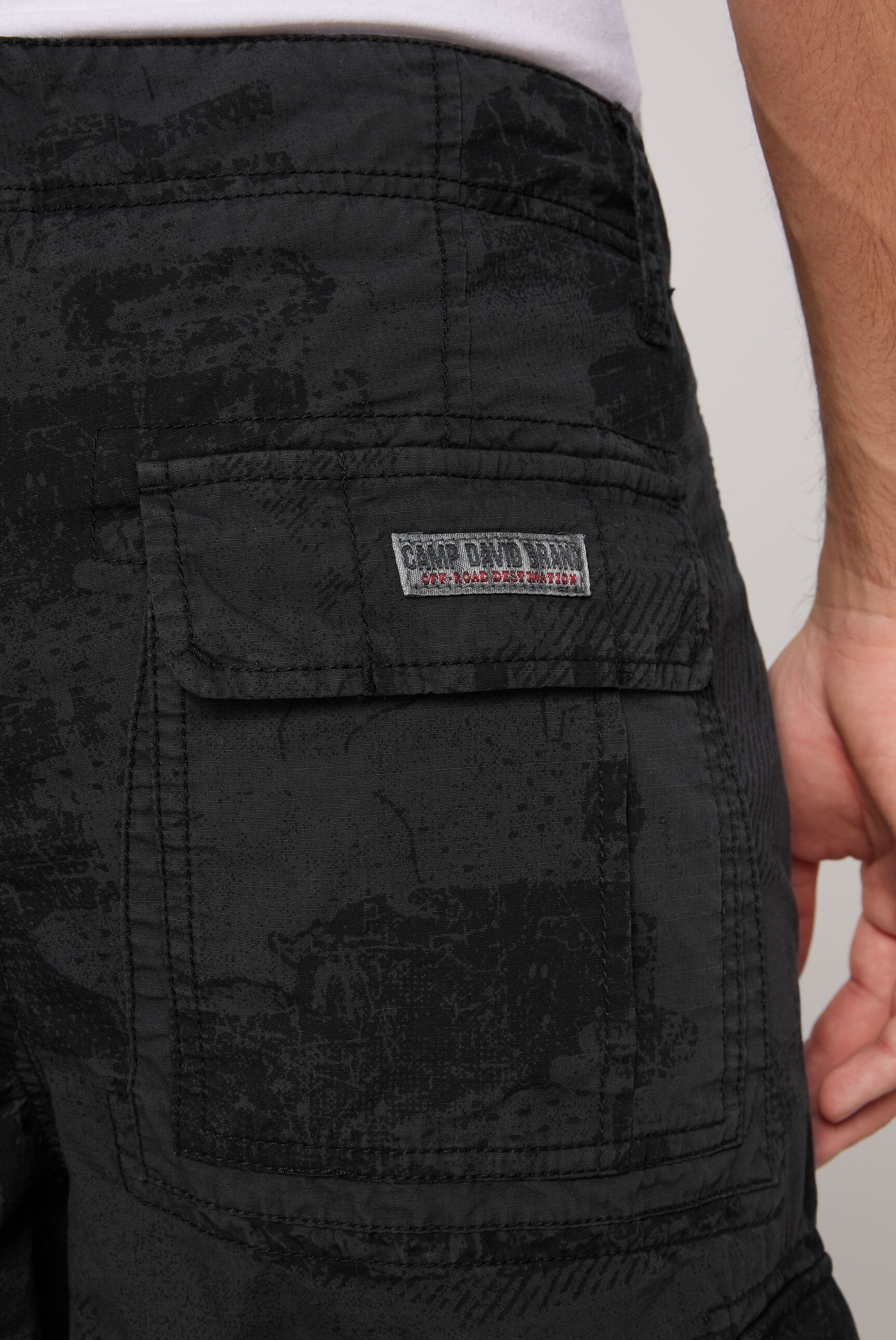 CAMP DAVID Cargoshorts, mit Bindeband am Saum