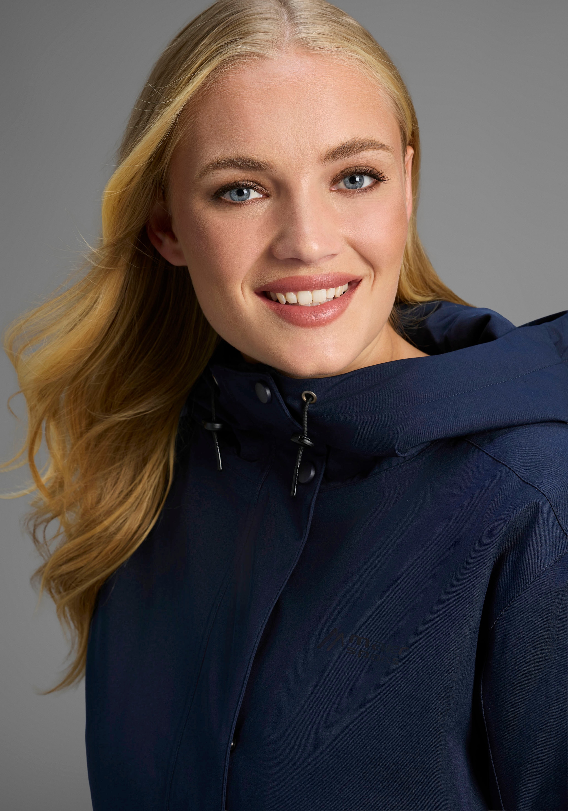 Maier Sports Allwetterjacke »DA-JACKE MTEX EL. LISBON« mit Kapuze Auch in Kurz-Größen, atmungsaktiv, wasserdicht, winddicht