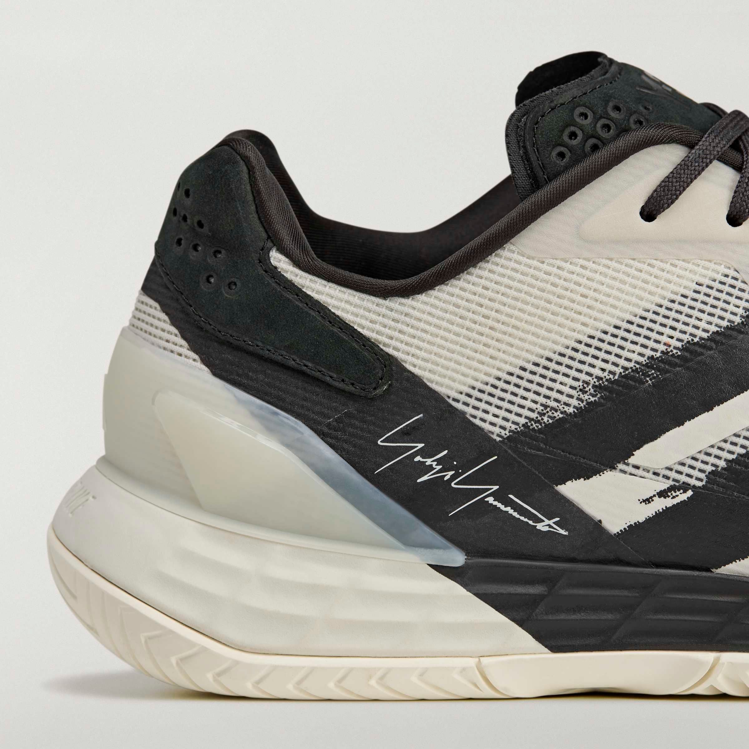 adidas Performance Tennisschuh »Y-3 DEFIANT SPEED 2«, geeignet für Hartplatz und Sandplatz