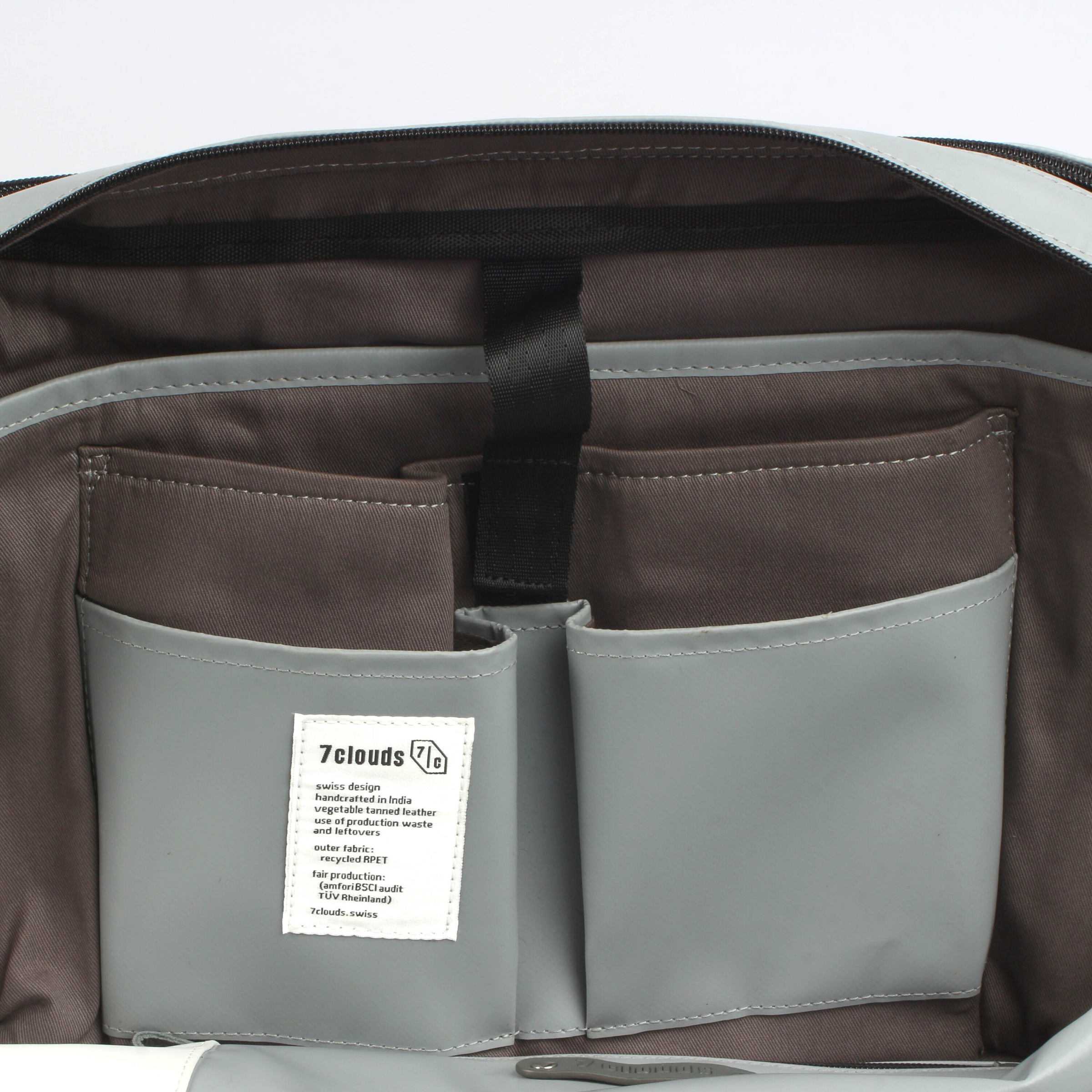 7clouds Laptoptasche »Naren 7.1«, mit recyceltem PET