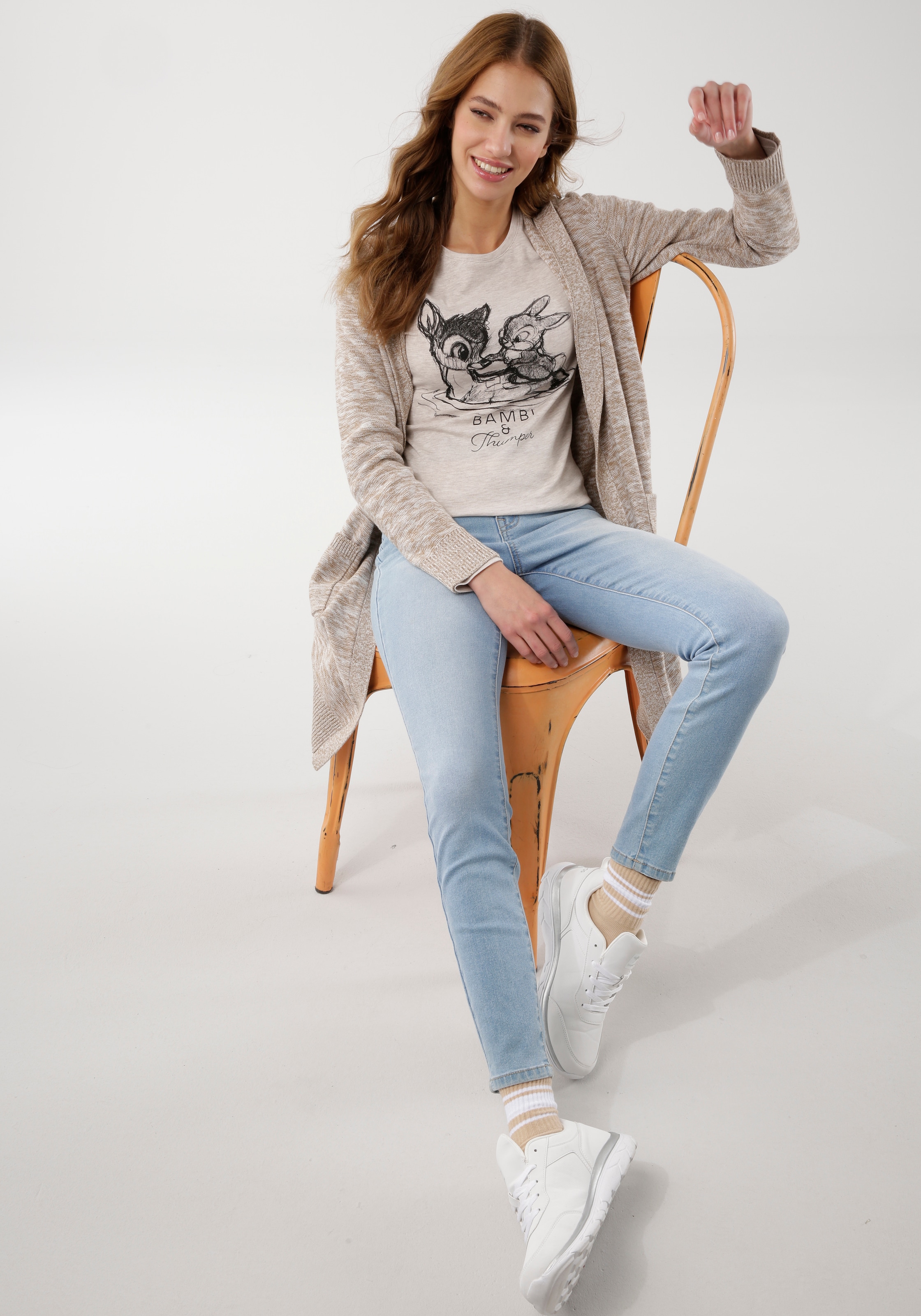 KangaROOS Langarmshirt »Bambi & Klopfer«, Langarm, sehr figurbetont, unifarben, Rundhalsausschnitt