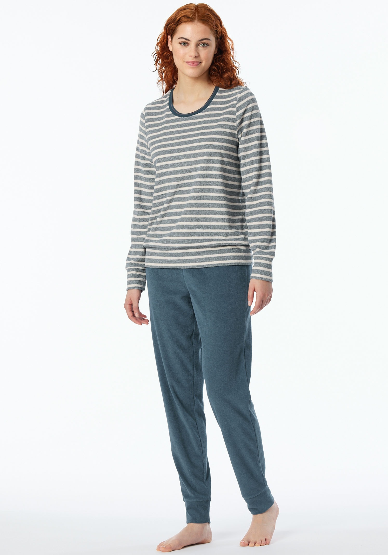 Schiesser Schlafanzug »Casual Essentials«, (2 tlg.), mit Kontrastbesatz am Ausschnitt