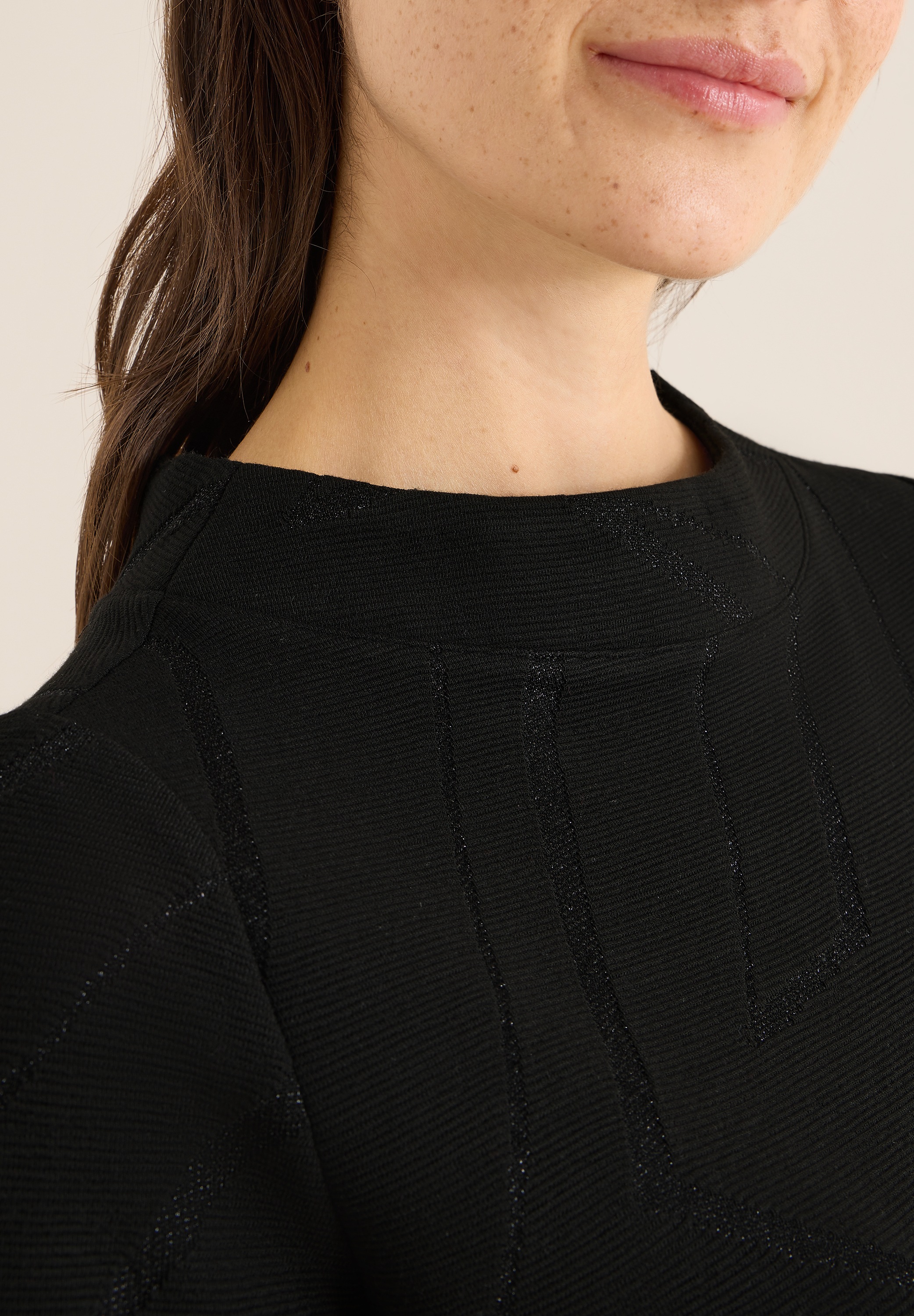 Cecil Stehkragenpullover im Glitzer-Look