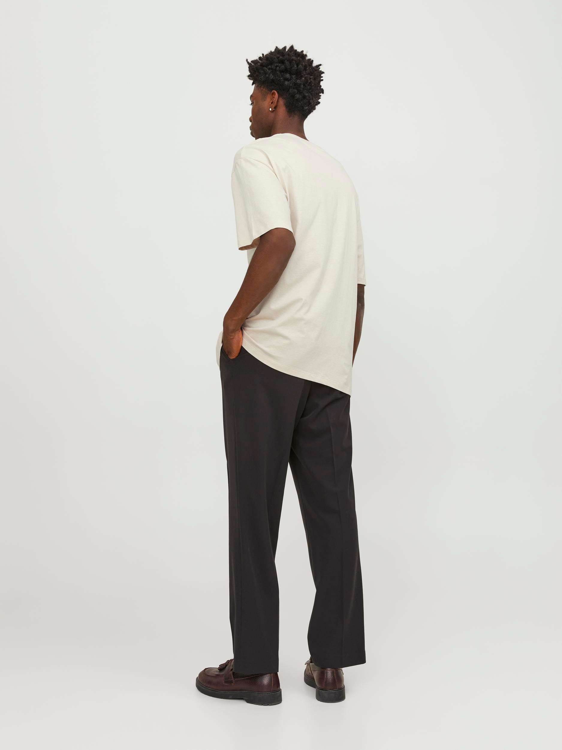 Jack & Jones Oversize-Shirt »JJEBRADLEY Oversize T-Shirt mit klassischem Rundhalsausschnitt«, unifarben, oversize, Rundhals, Jersey, pflegeleicht