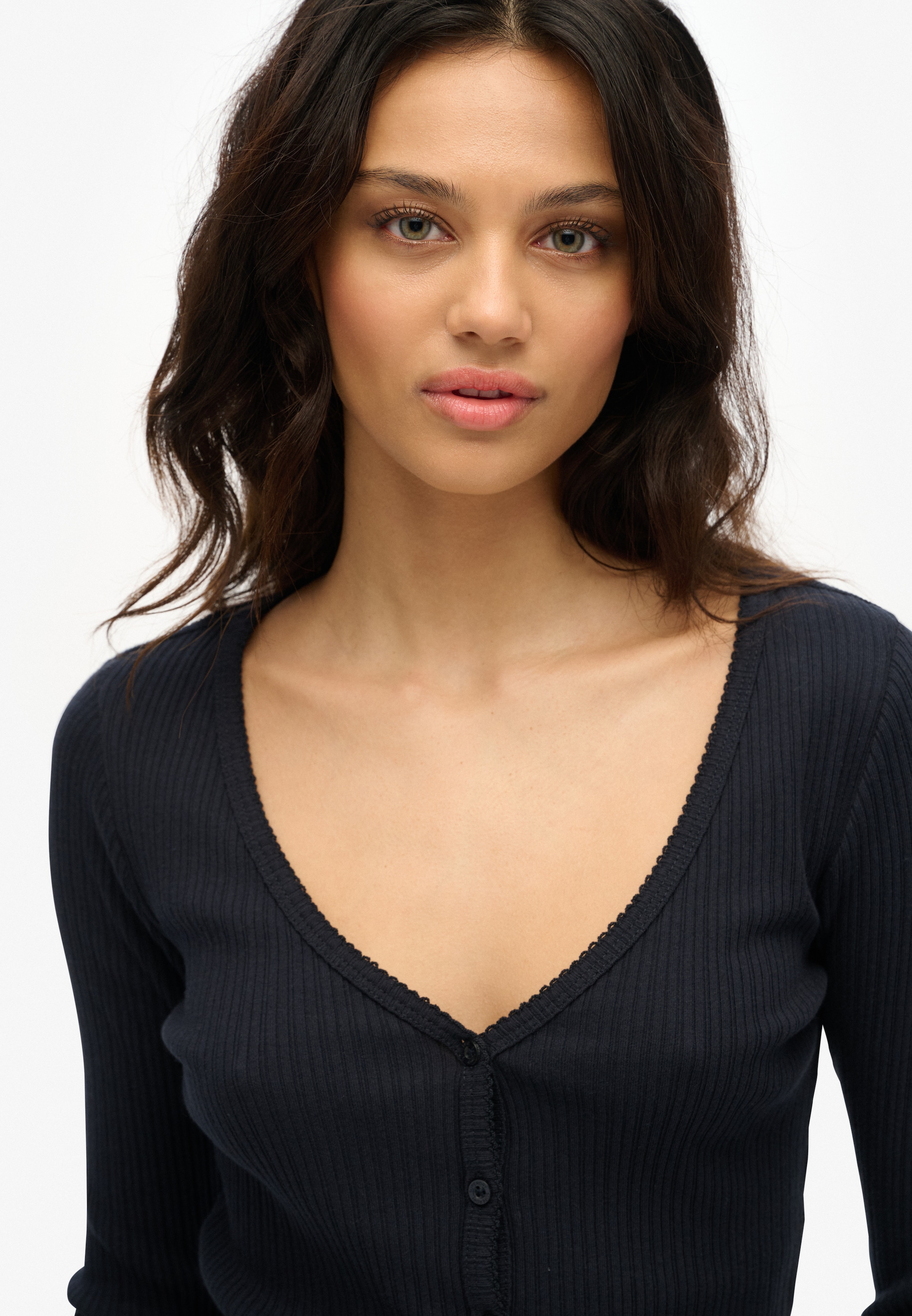 Superdry Langarmshirt »ESSENTIAL BUTTON THRU LS TOP«