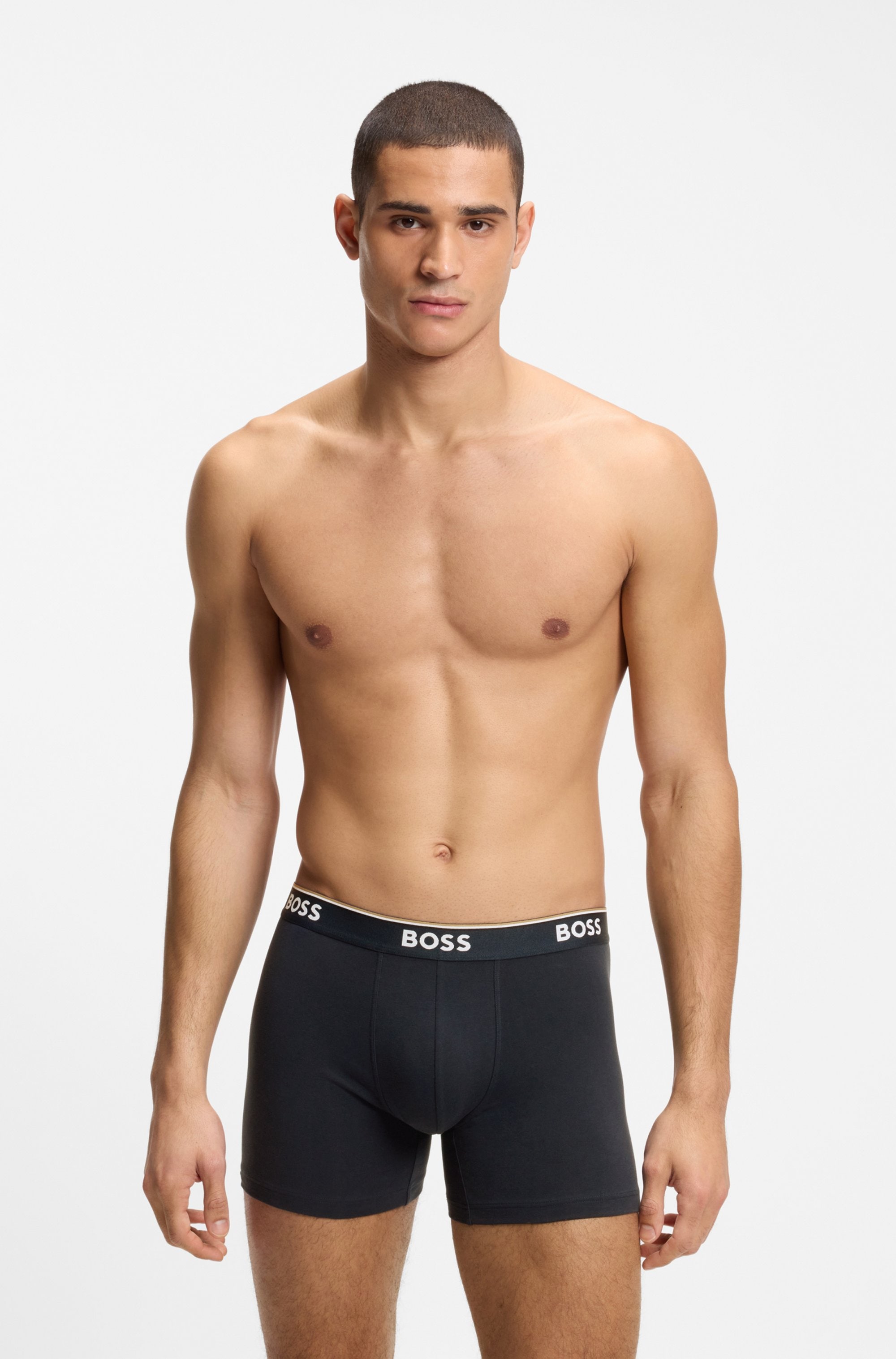 BOSS Boxershorts Packung, 3 Stk. aus bequemer Stretch-Baumwolle, körpernah, mittlere Bundhöhe