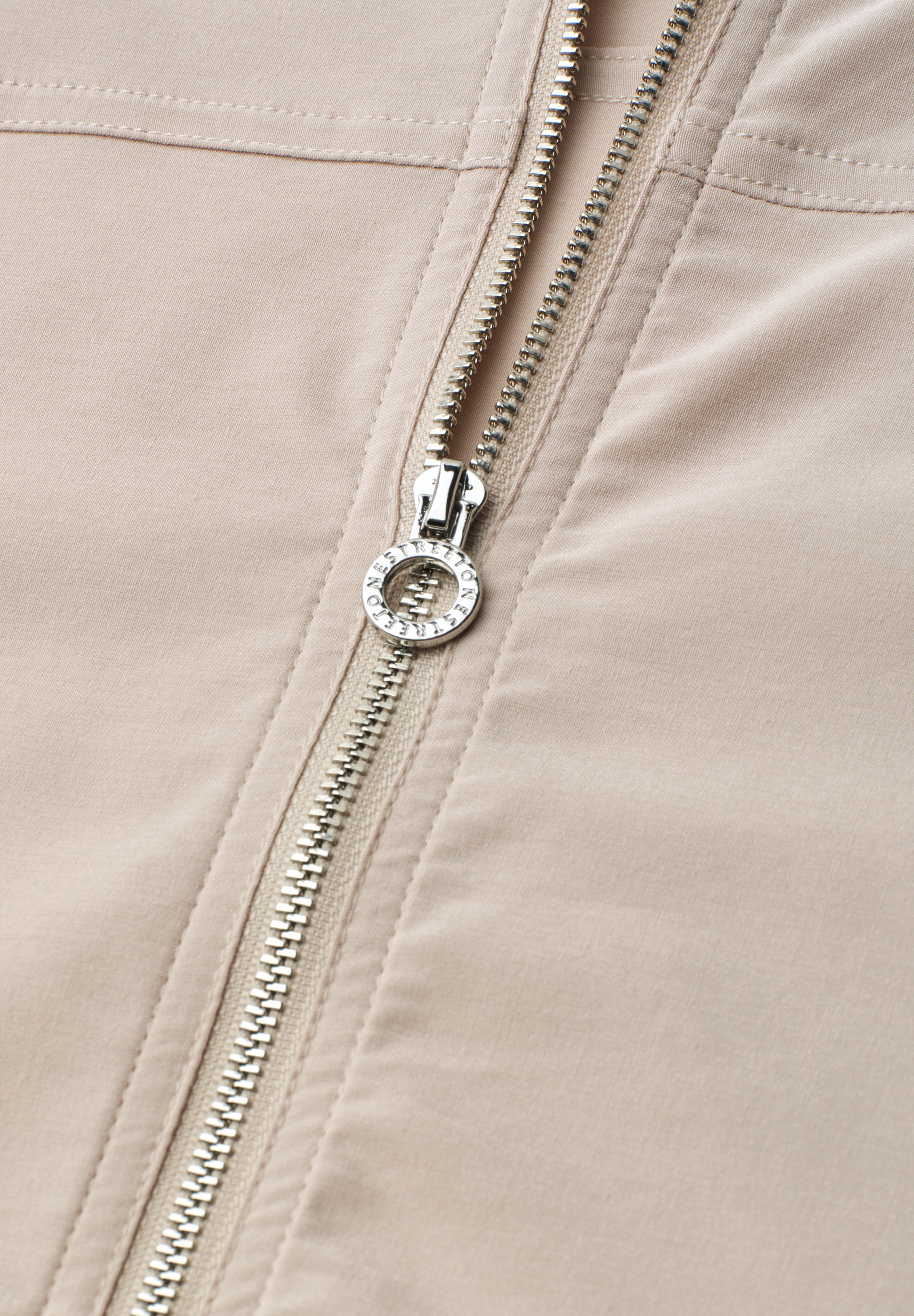 STREET ONE Kurzjacke ohne Kapuze im soften Baumwoll-Mix