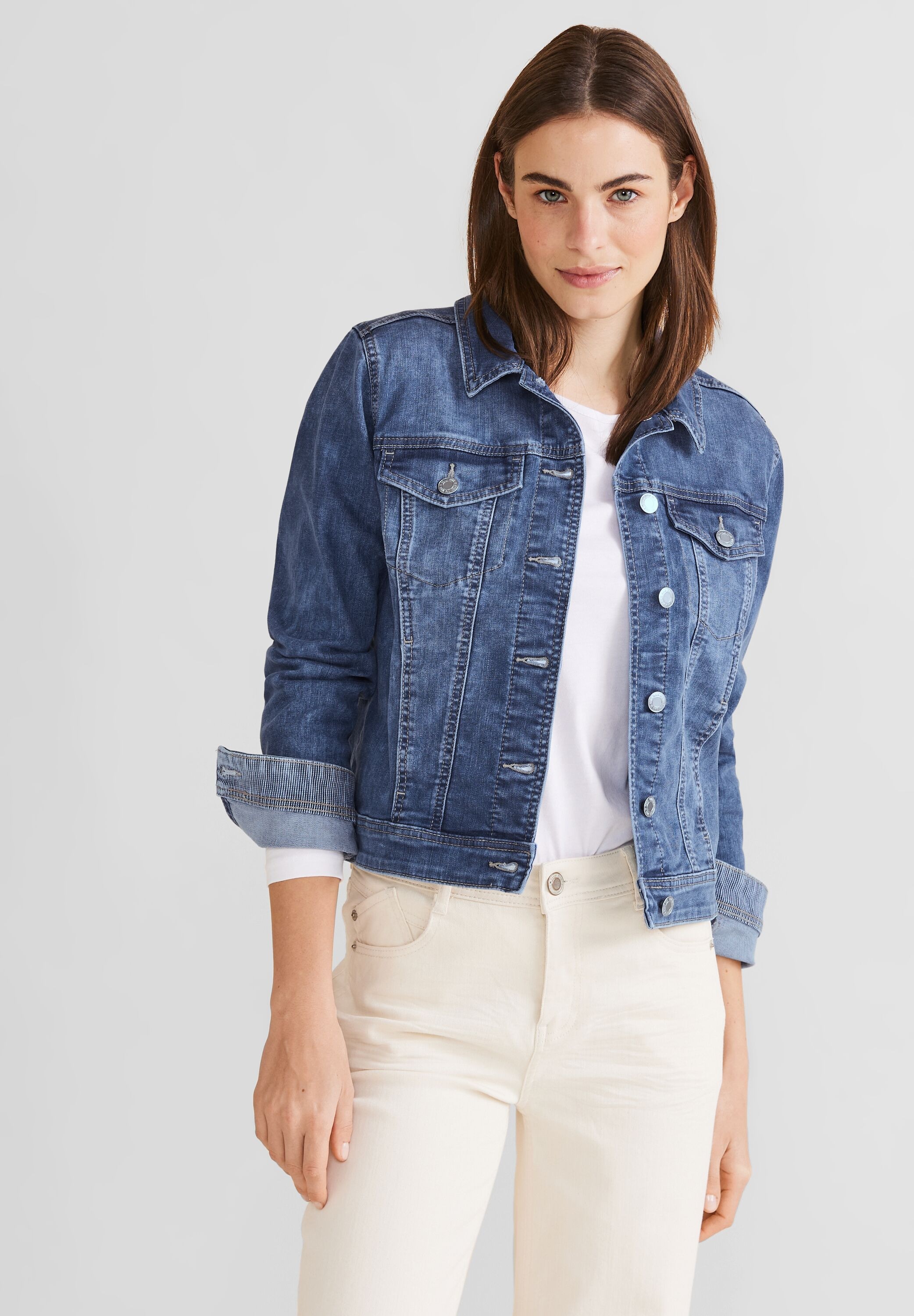 STREET ONE Jeansblazer, in mittelblauer Waschung