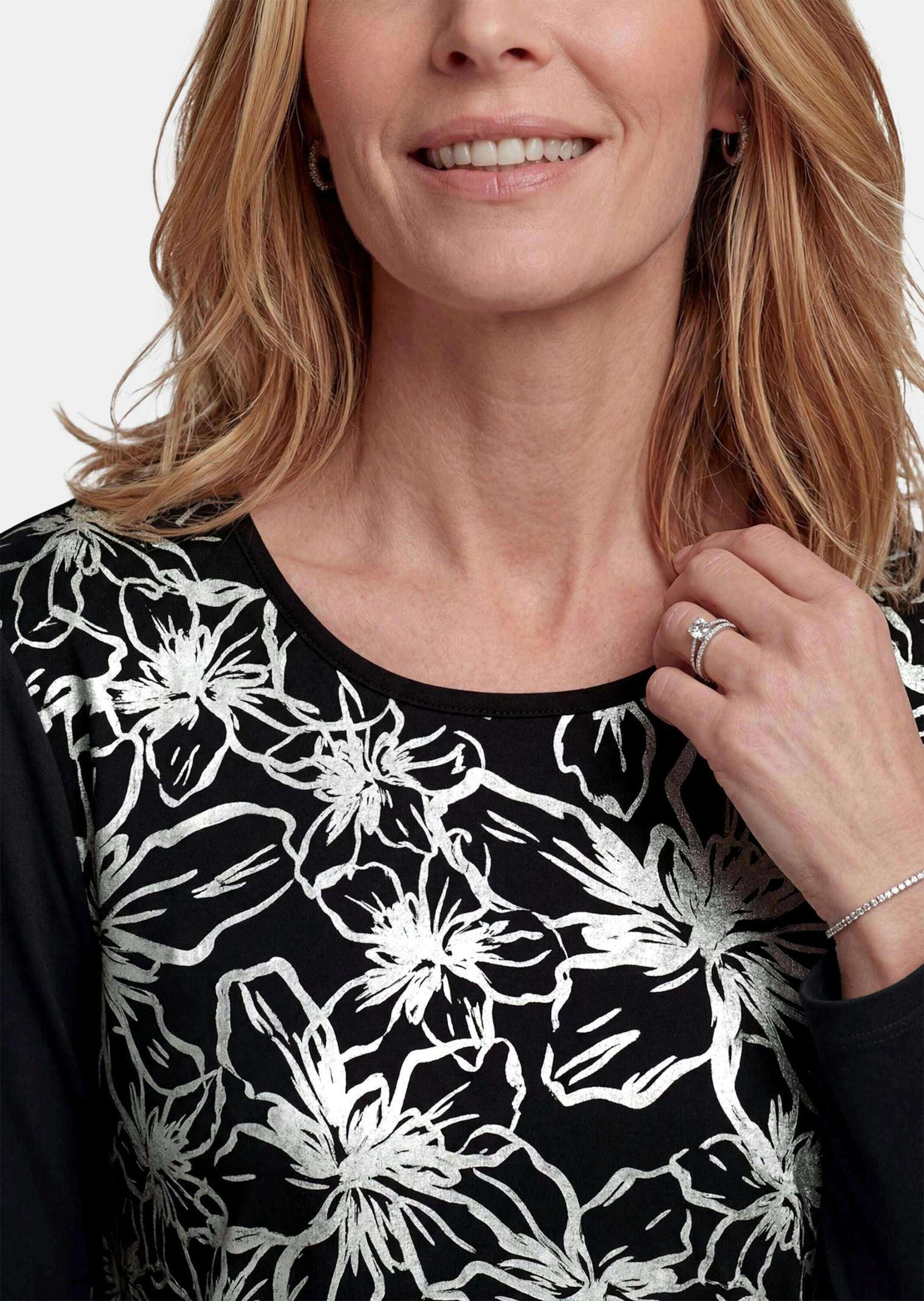 GOLDNER Kurzarmbluse »Blusenshirt mit Blumendruck« Vorderteil aus Satin mit Foilprint