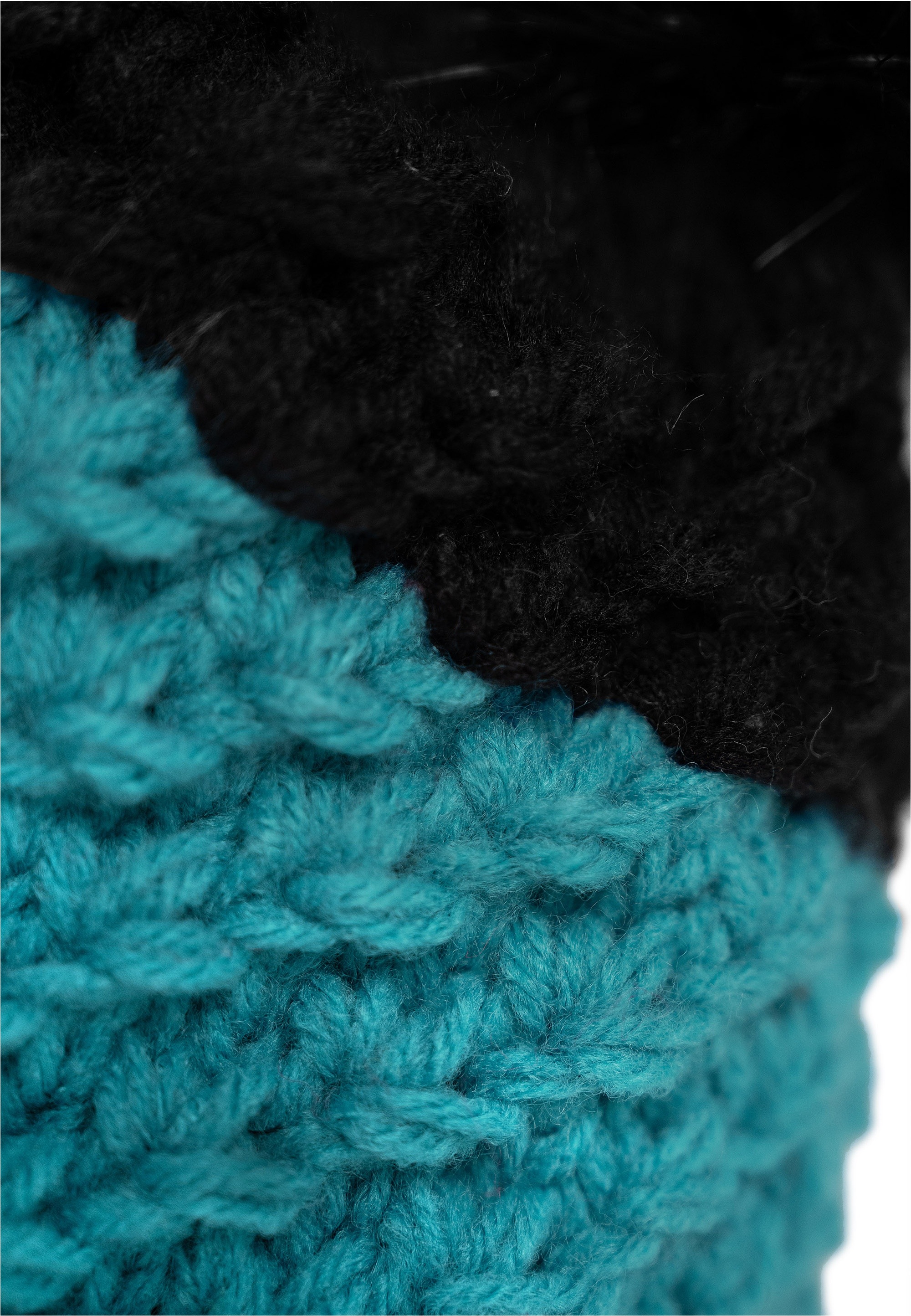 Reusch Beanie »Aiden Beanie«, (1 St.), in Colourblocking-Design
