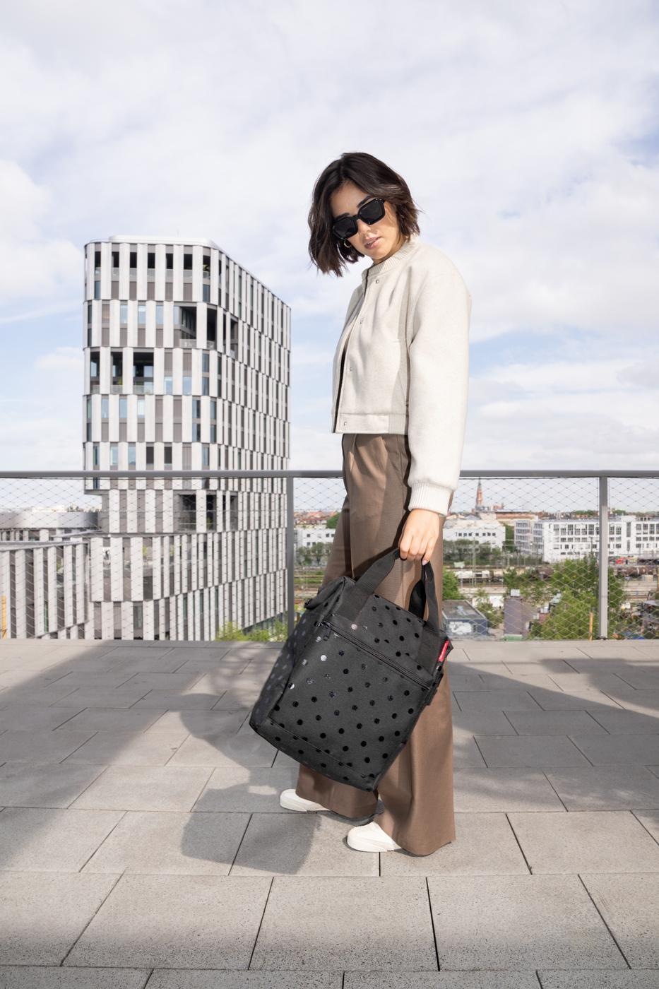 REISENTHEL® Aufbewahrungstasche »Rucksacktasche allrounder R« Rucksack und Tasche in einem, Reißverschlusstaschen, Steckfächer