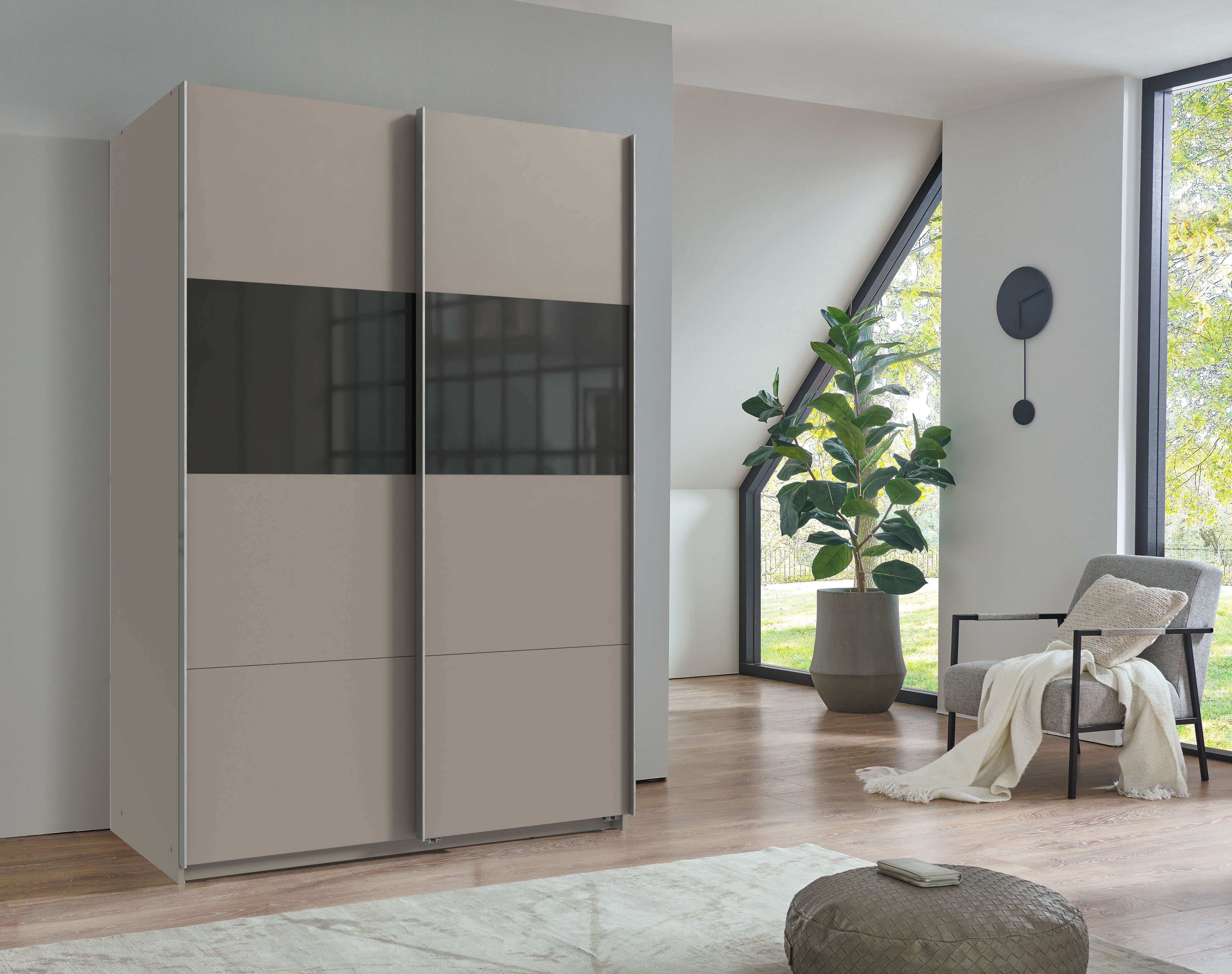 Wimex Schwebetürenschrank "Bramfeld Kleiderschrank" mit Glaselementen und zusätzlichen Einlegeböden