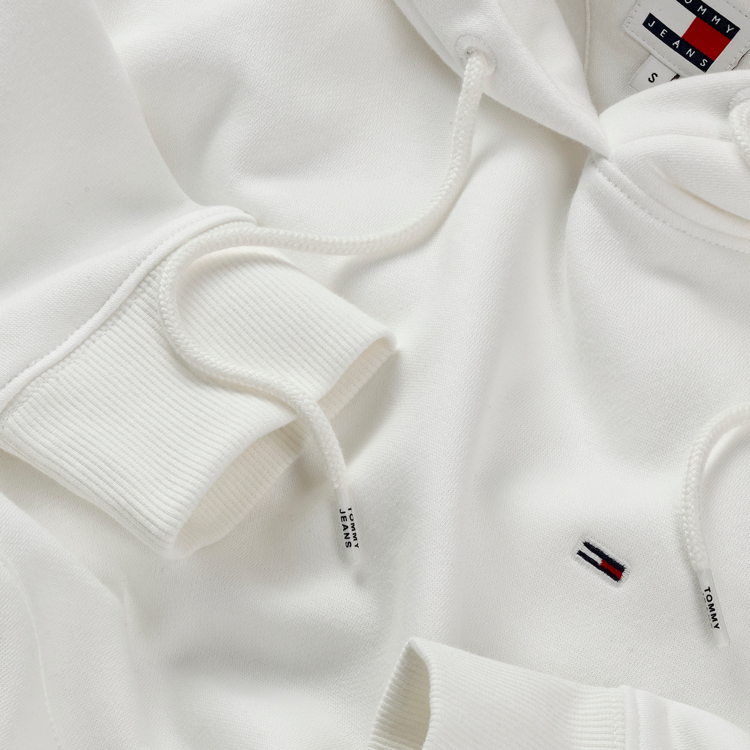 Tommy Jeans Hoodie »TJW REG S FLAG HOODIE«, mit Logo-Flag