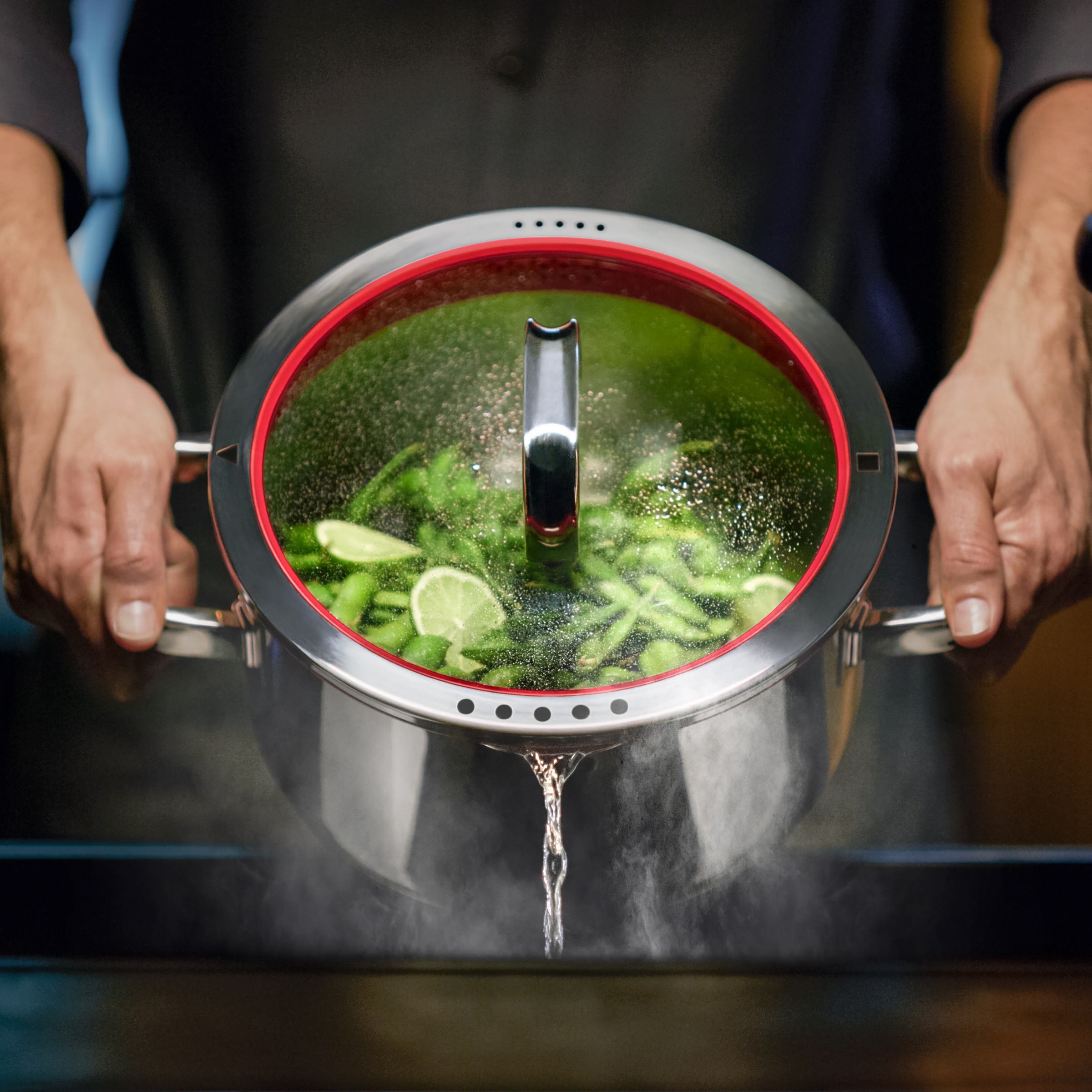 WMF Bratentopf »Function 4«, Cromargan® Edelstahl Rostfrei 18/10, (2 tlg.), wärmereduzierende Griffe, mit 4 Abgießfunktionen, Innenskalierung