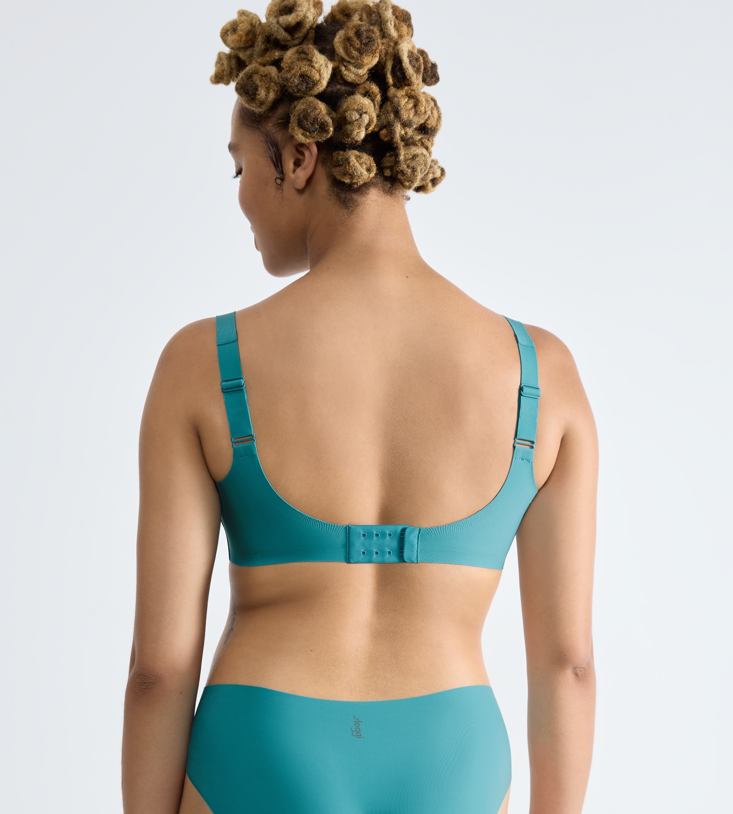 sloggi Bügelloser BH »NEU: ZERO Feel 2.0 Soft bra«, nahtlos und unsichtbar