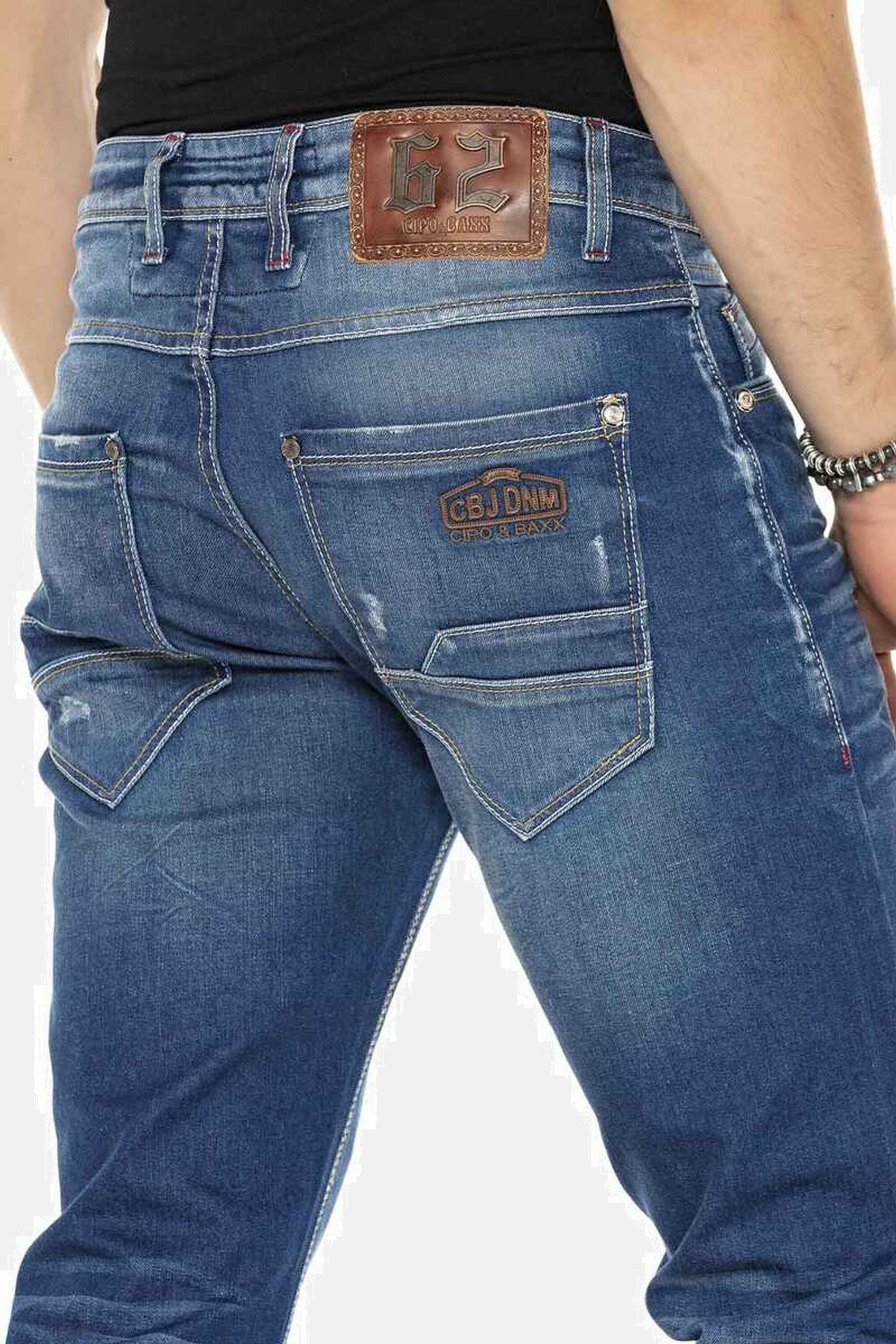 Cipo & Baxx 5-Pocket-Jeans »Jeans«, im 5-Pocekt-Stil, CD-386
