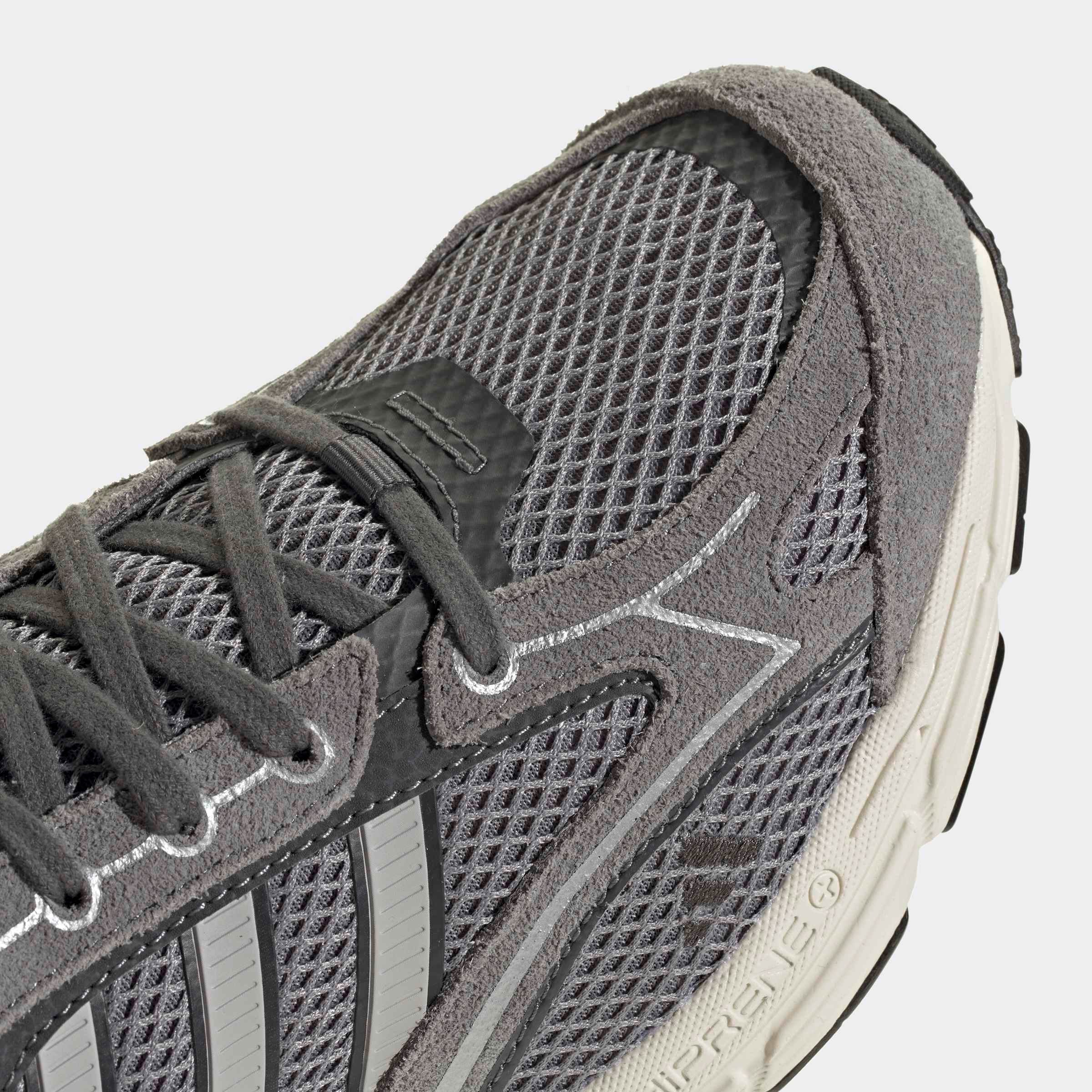 adidas Sportswear Sneaker »SPIRITAIN 2000«  inspiriert vom Design des adistar control