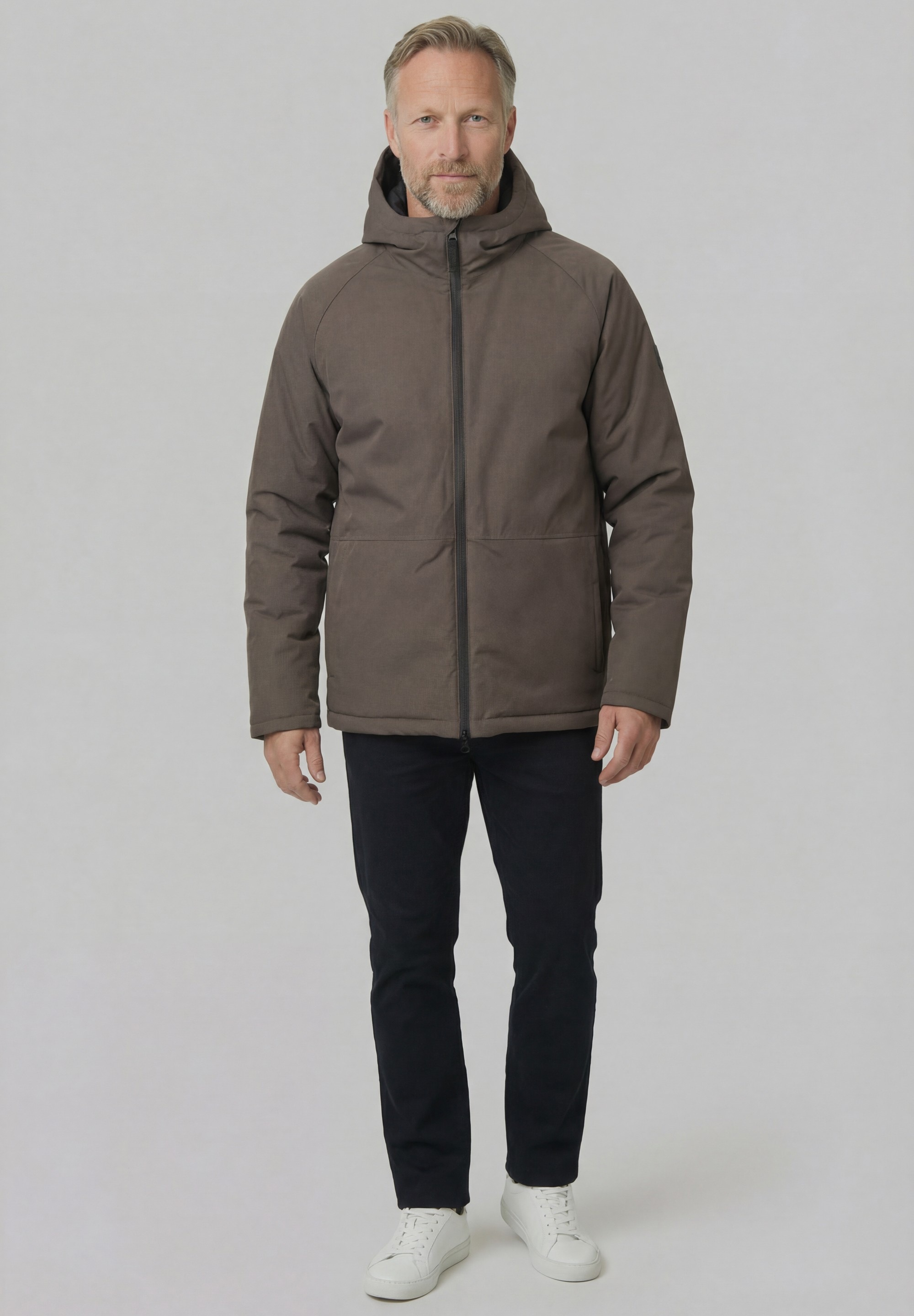 Derbe Winterjacke »Deutholm« Moderne Funktionsmaterialien, wasserdicht, Innentasche