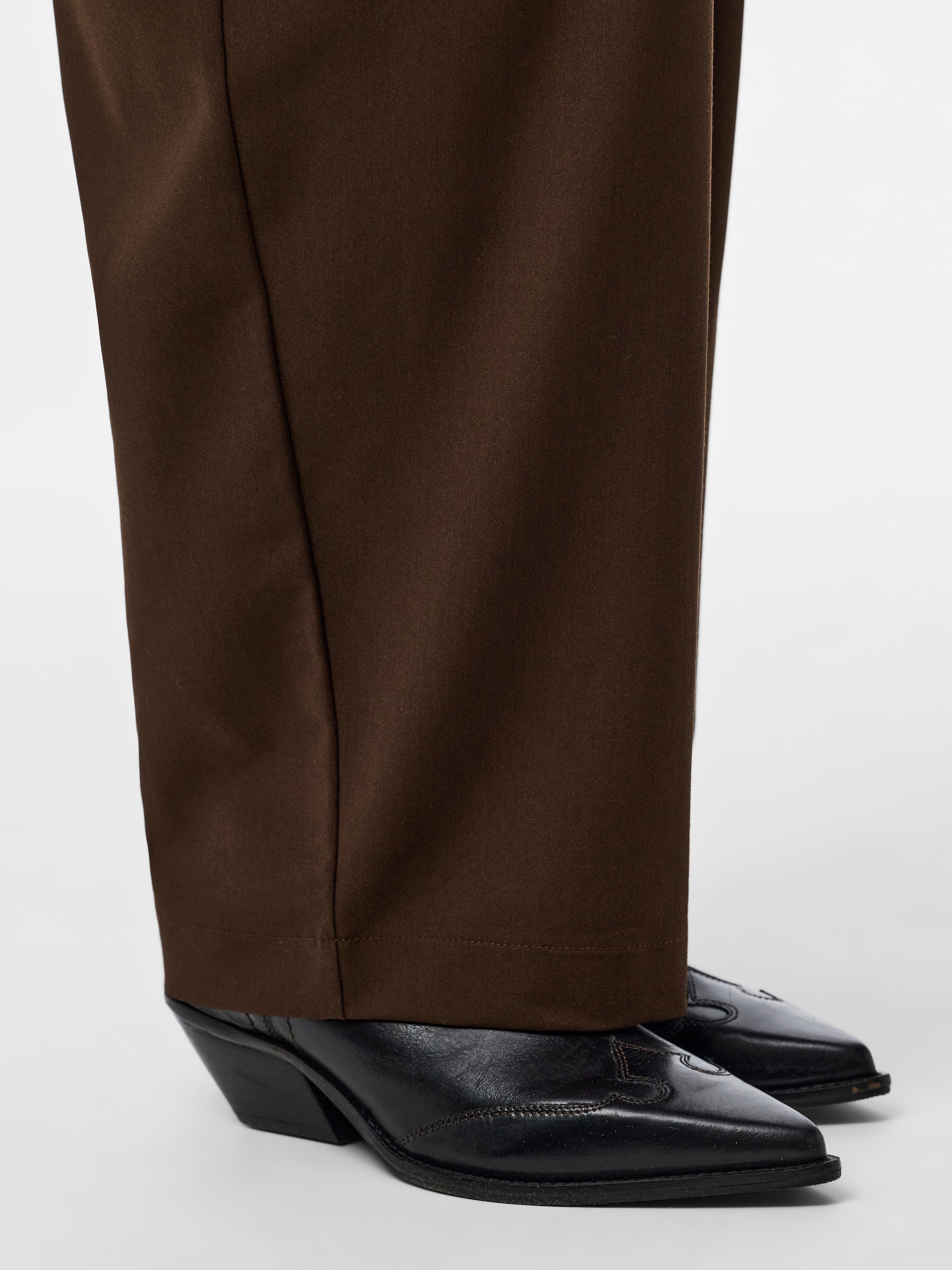 pieces Anzughose »PCBOSELLA MW BARREL PANTS NOOS BC«  Materialmix, barrel fit