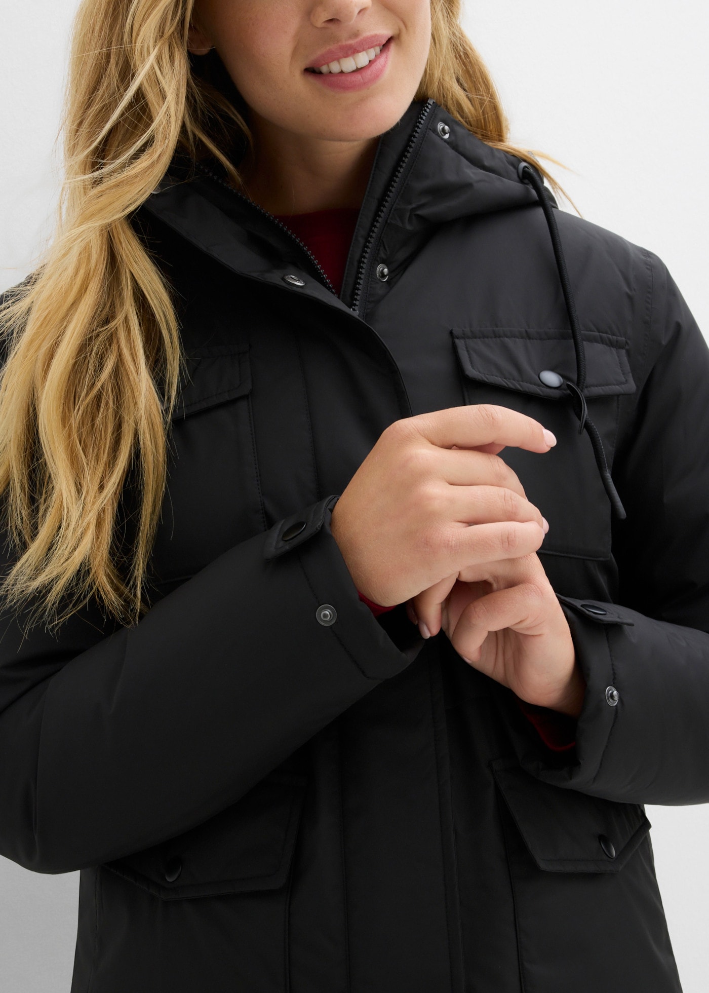 bonprix Funktionsjacke figurumspielende Passform, sportlicher Stil