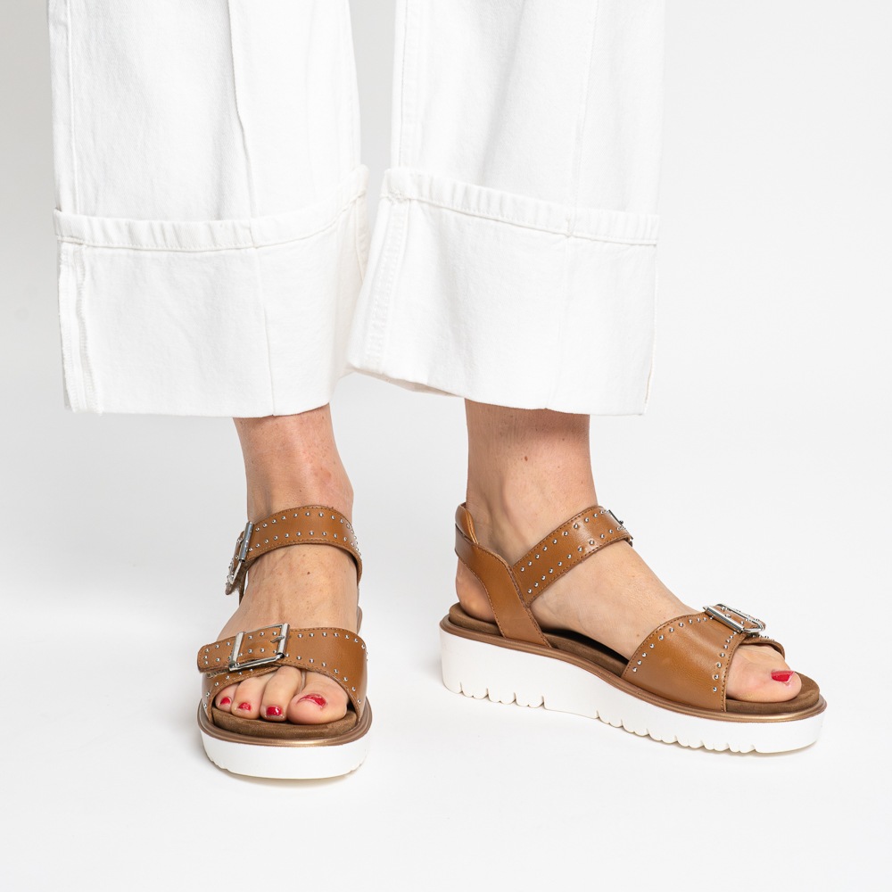 Ara Keilsandalette "BILBAO" Keilabsatz, Plaeau, Riemchensandale mit Nieten, günstig online kaufen