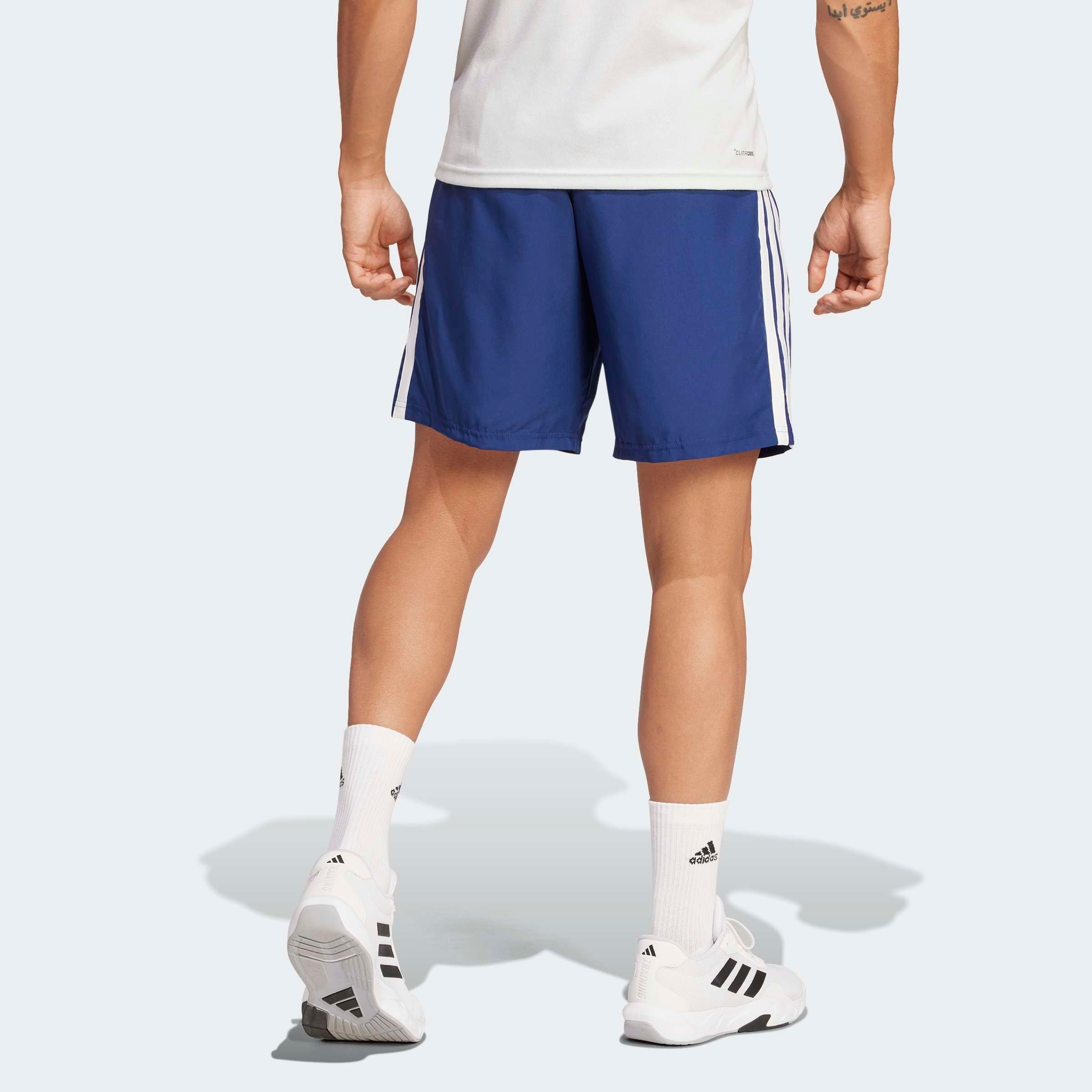 adidas Performance Shorts "ESSENTIALS TRAINING 3-STREIFEN WOVEN" günstig online kaufen