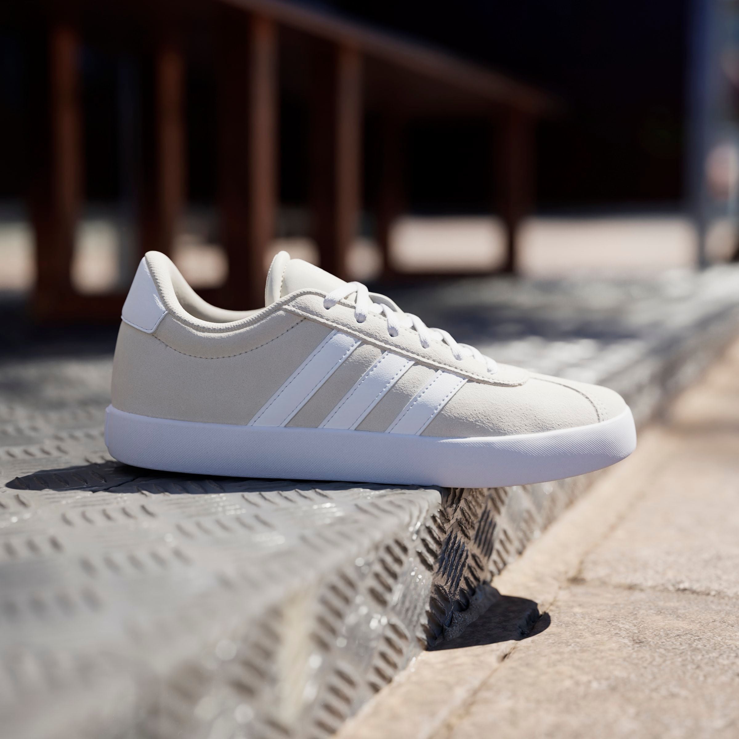 adidas Sportswear Sneaker »VL COURT 3.0 KIDS«, inspiriert vom Design des adidas samba
