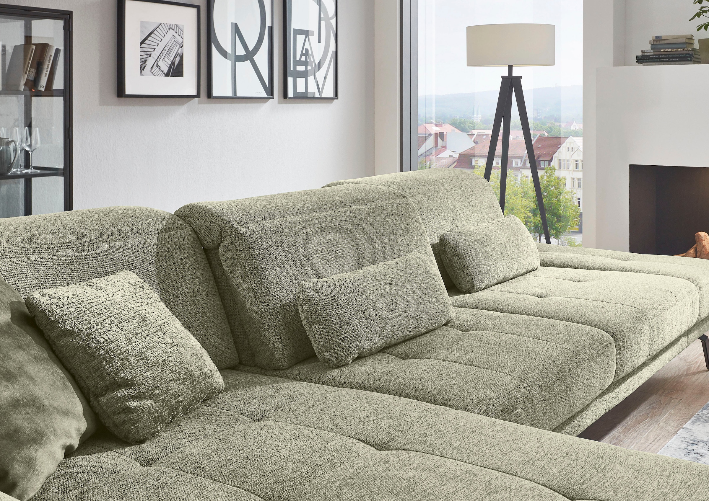 Die PlanBar Ecksofa »MP-IN20126 L-Form«, mit Kopfteilverstellung, optional Sitztiefen- & Armteilverstellung