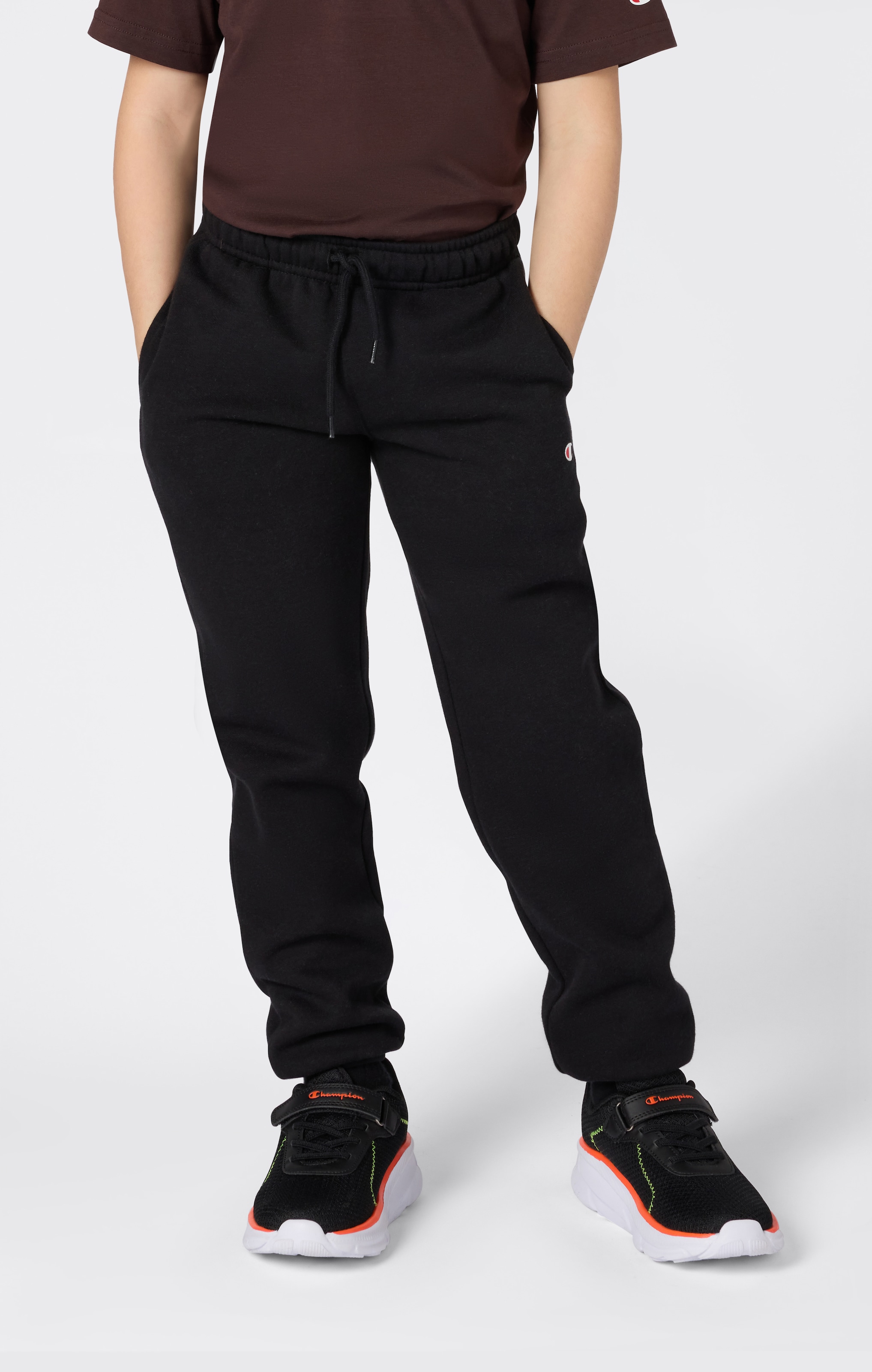 Champion Jogginghose "SPORTWEAR JOGGERS Standard Fit" für Kinder, sportlicher Stil, aus Baumwolle und Polyester