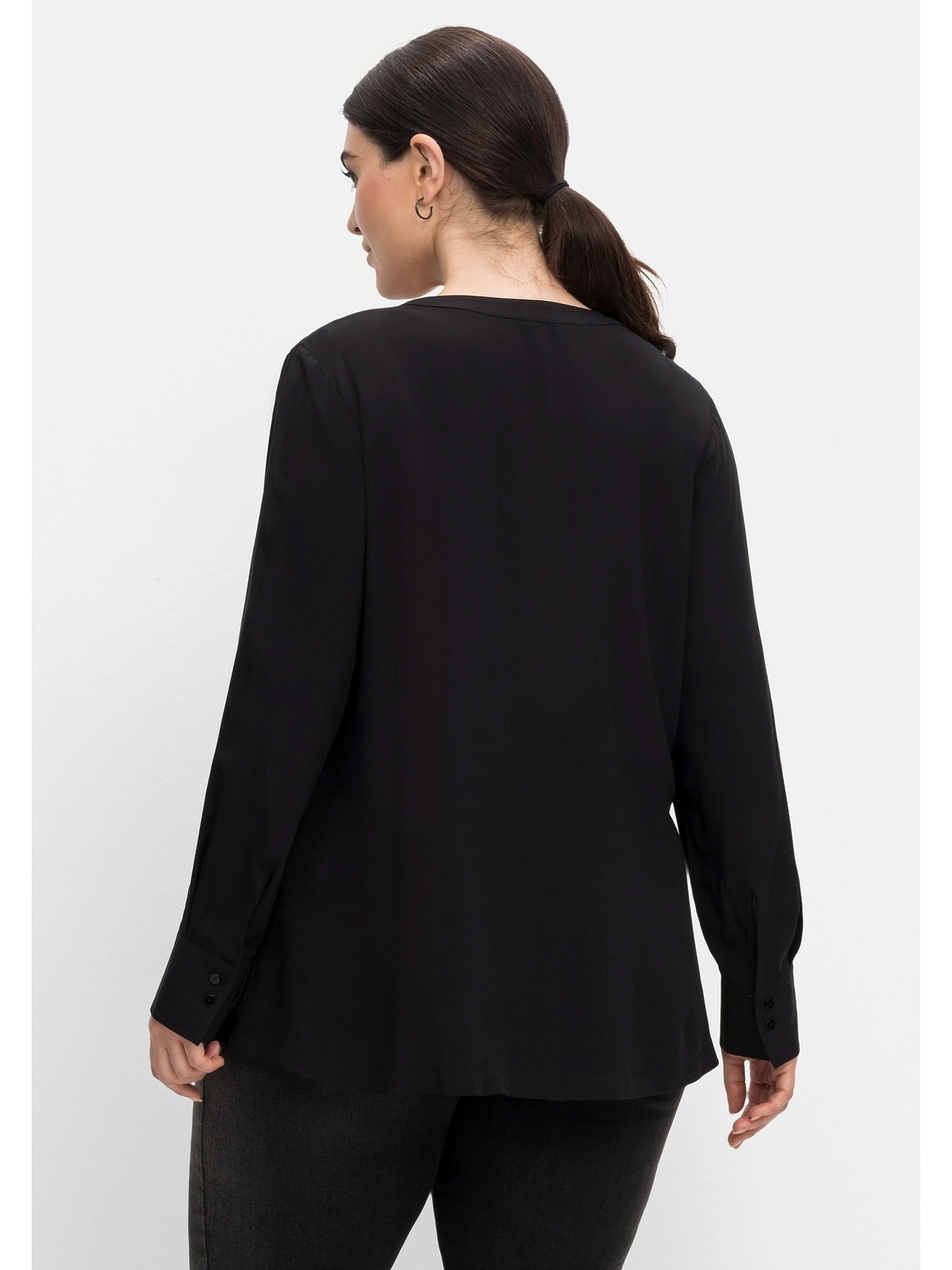 Sheego Hemdbluse »Große Größen«, mit V-Ausschnitt und Pailletten