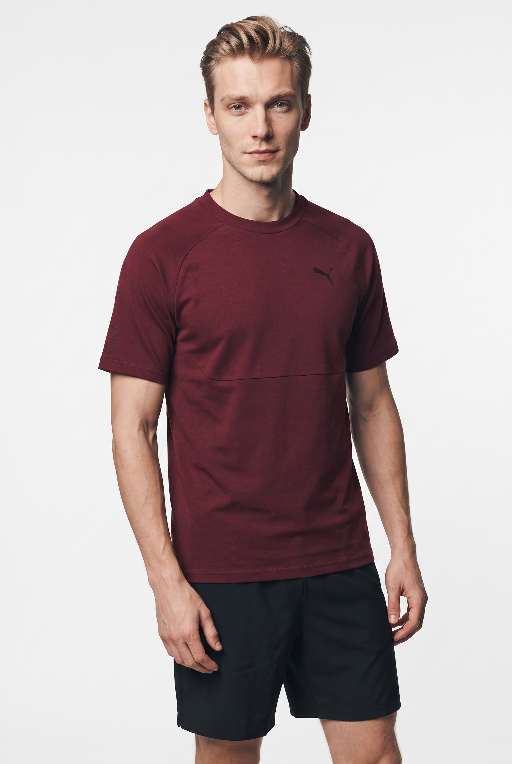 PUMA T-Shirt "TECH TEE" mit Raglanärmeln, extra langer Ärmelschnitt, für Sport und Outdoor