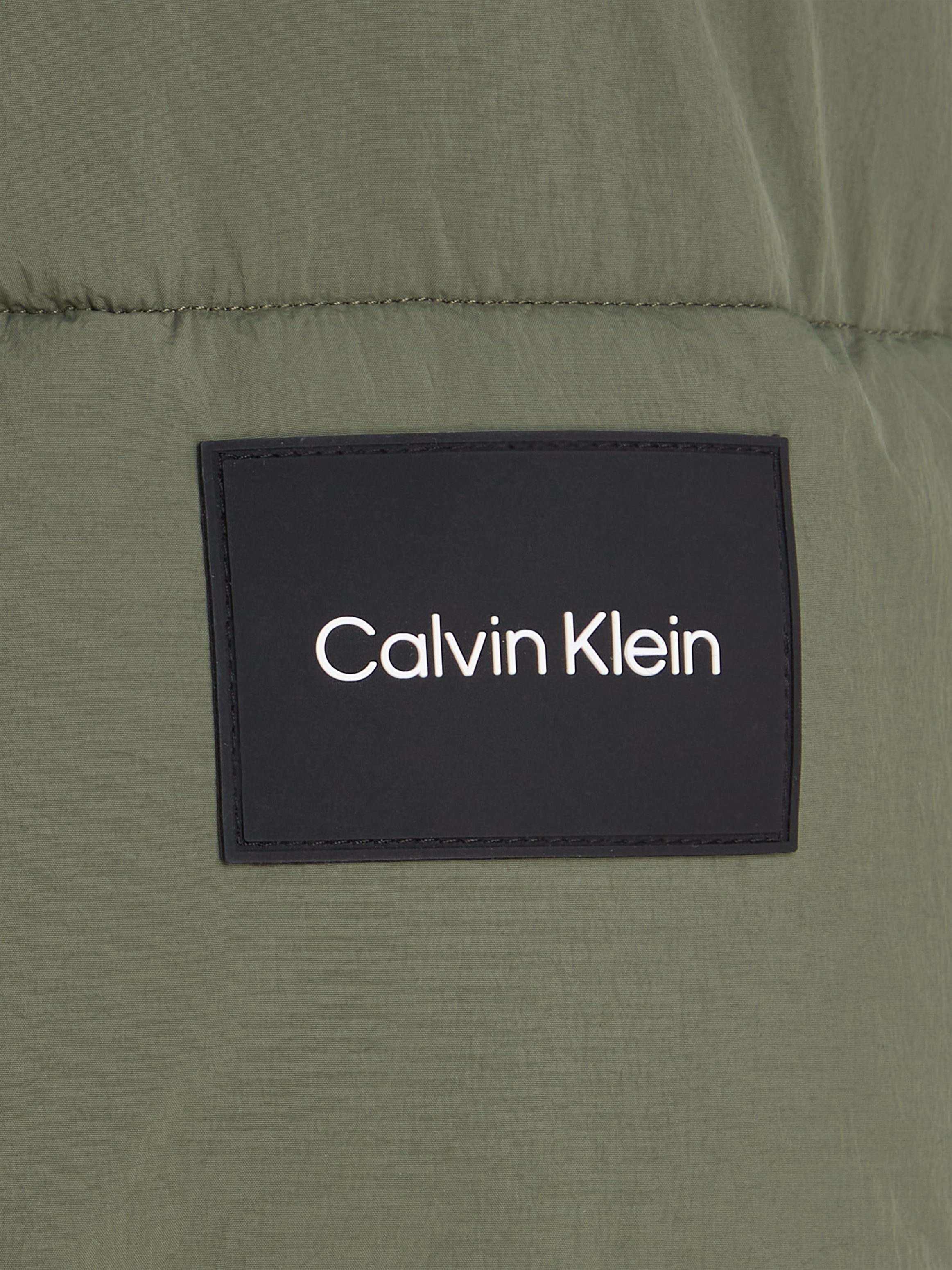 Calvin Klein Steppjacke »CRINKLE NYLON LONGLENGTH PUFFER«, mit Kapuze, mit Markenlabel
